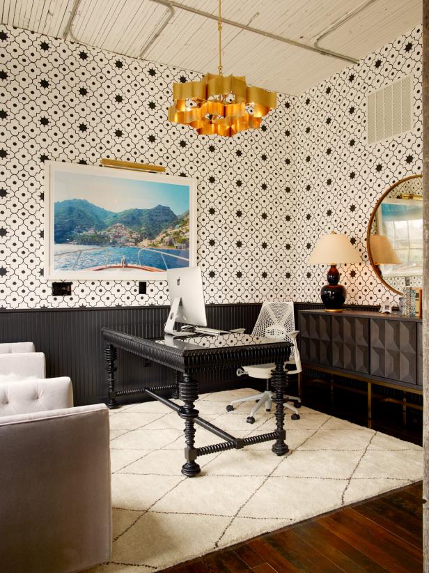 Black And White Office With Gold Pendant Light And - Moroccan Office - HD Wallpaper 