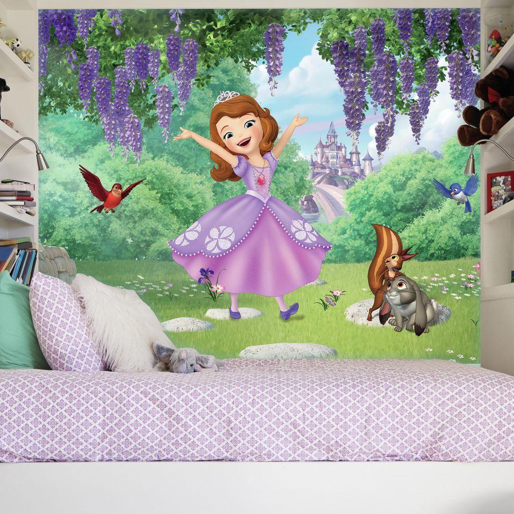 Sofia The First In Garden - HD Wallpaper 