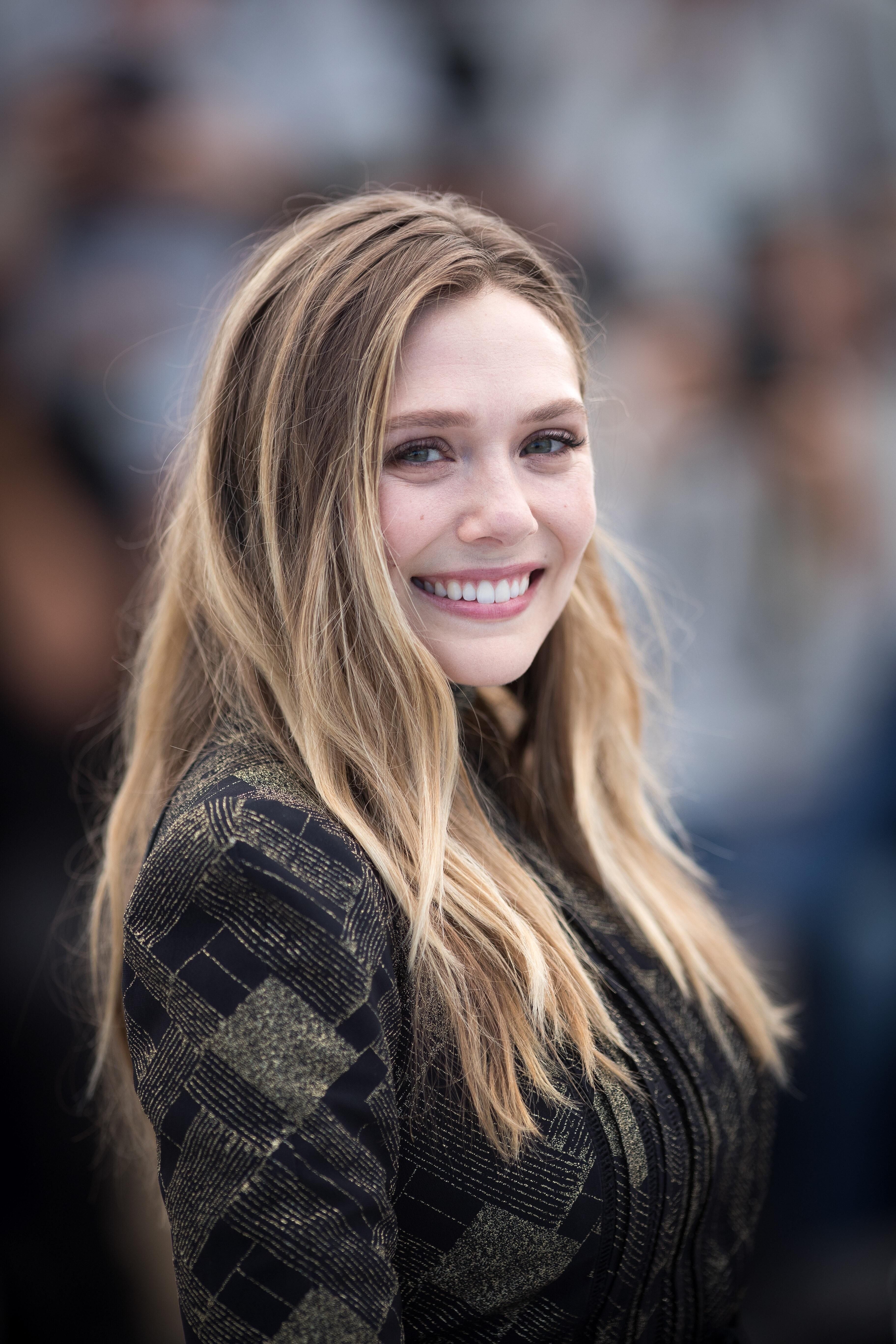 Full Hd Elizabeth Olsen Hd - HD Wallpaper 