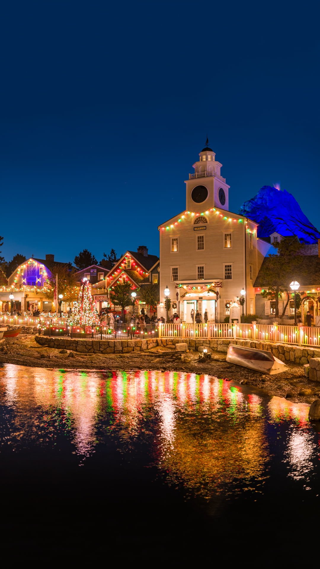 Disneyland Wallpaper Iphone Xr - HD Wallpaper 