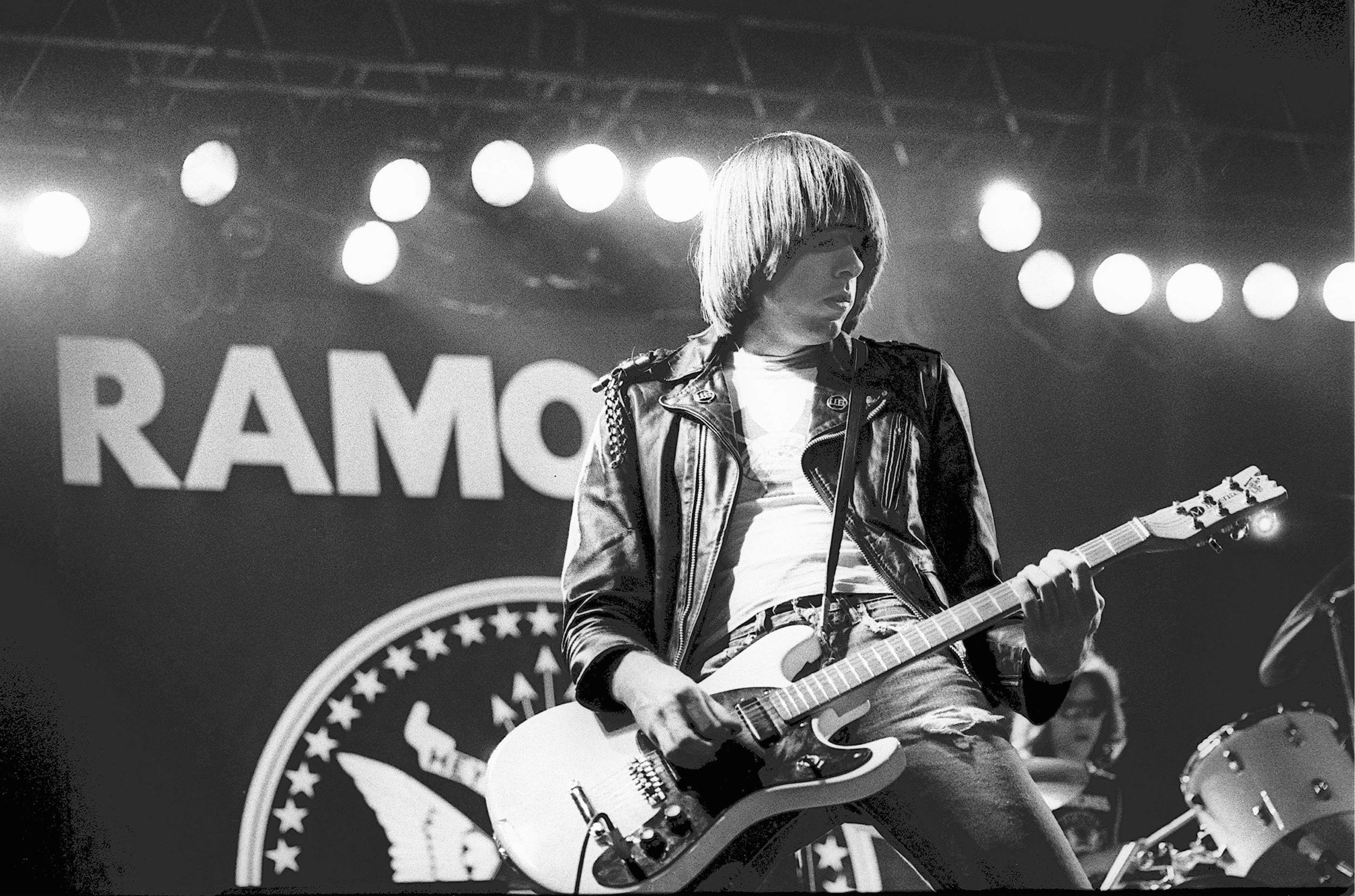 The Ramones Songs - Johnny Ramone Hd - HD Wallpaper 