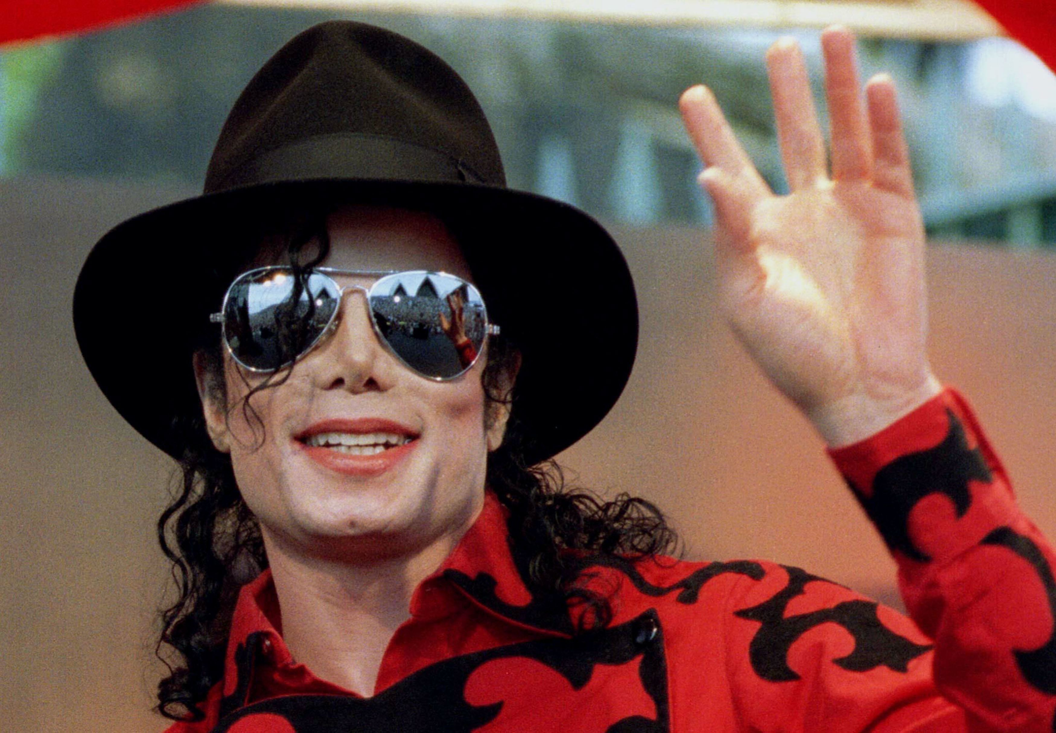 Pop Star Michael Jackson - HD Wallpaper 