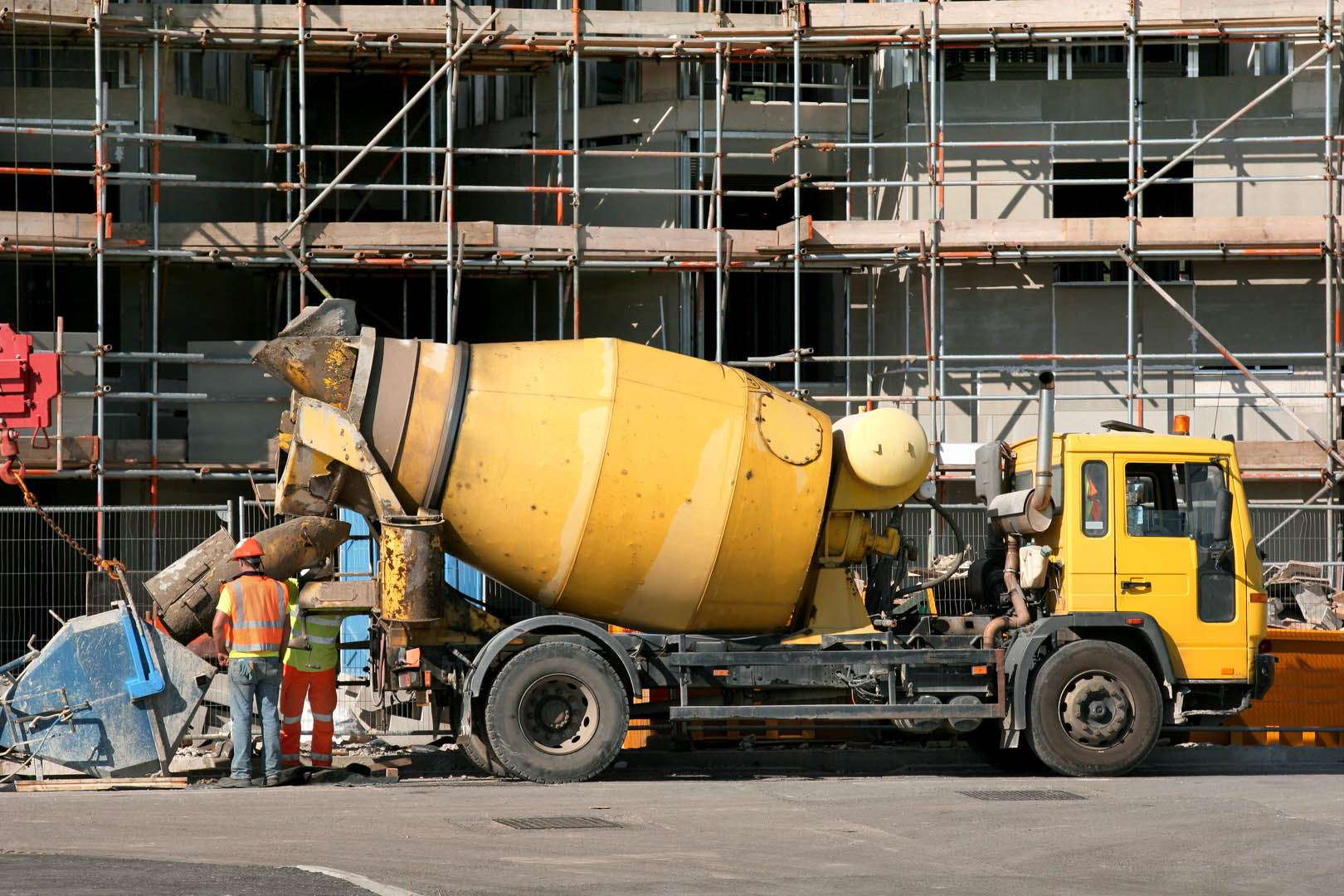 Cement Lorry - Cement Mixer - HD Wallpaper 