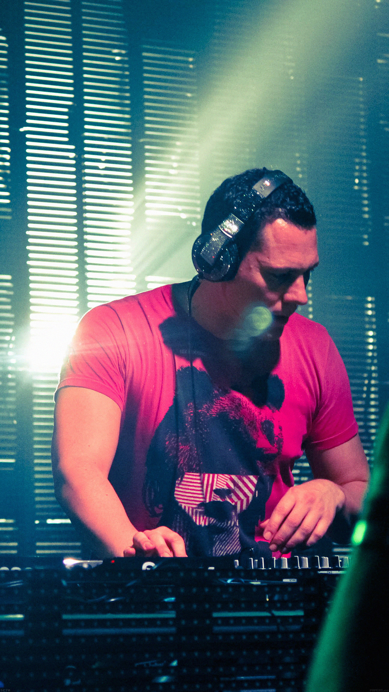 Dj Tiesto - HD Wallpaper 