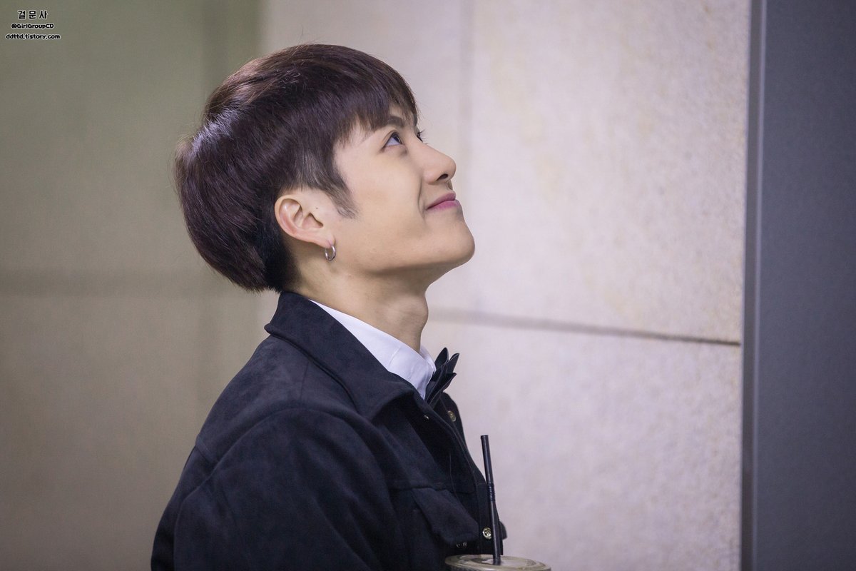 Dcqjorp 71m - Desktop Jackson Wang Wallpaper Hd - HD Wallpaper 