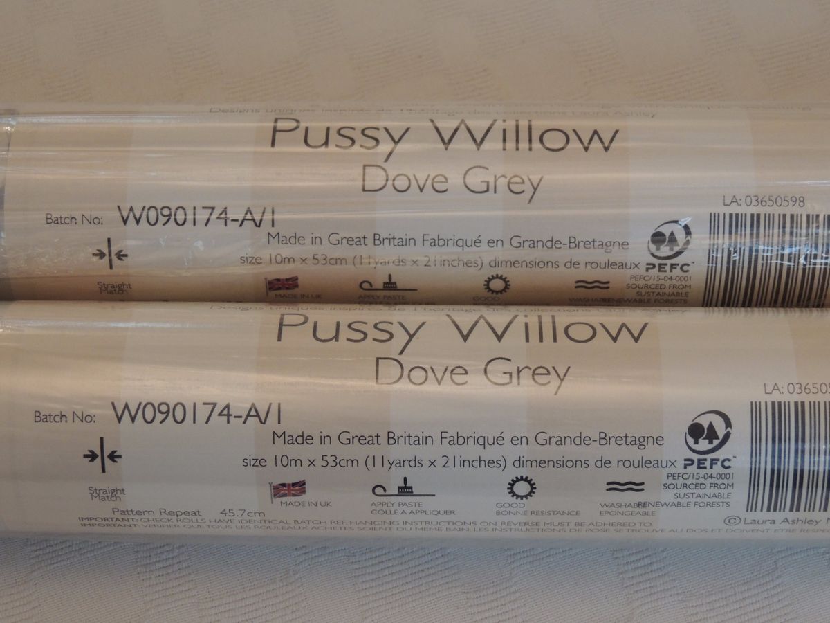 I Am Selling 2 New Rolls Of Laura Ashley Pussy Willow - Laura Ashley Pussy Willow Dove Grey - HD Wallpaper 