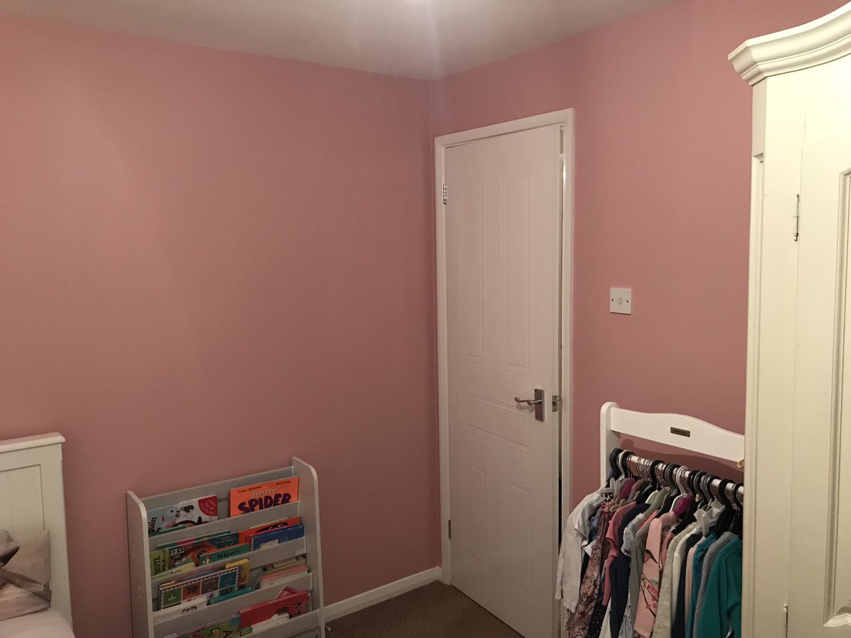 Closet - HD Wallpaper 