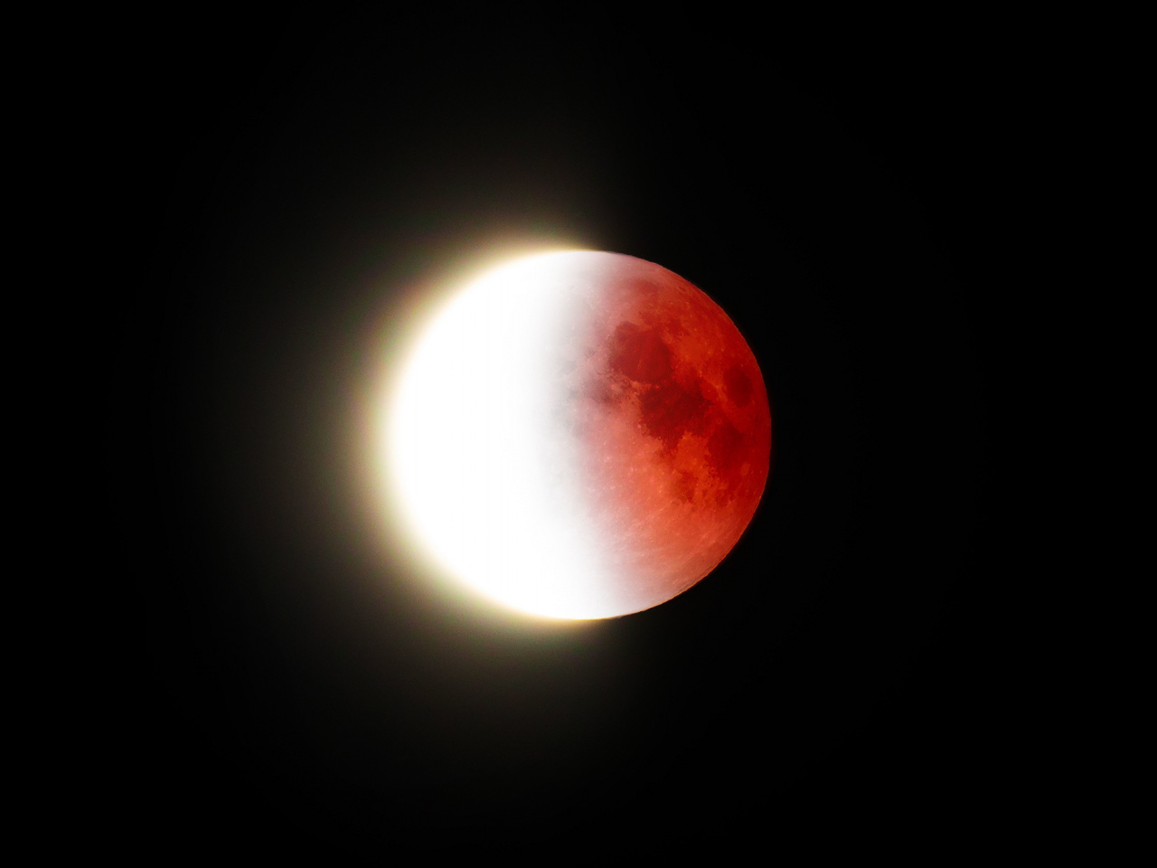 Lunar Eclipse, Blood Moon, Dark, Wallpaper - Moon - HD Wallpaper 