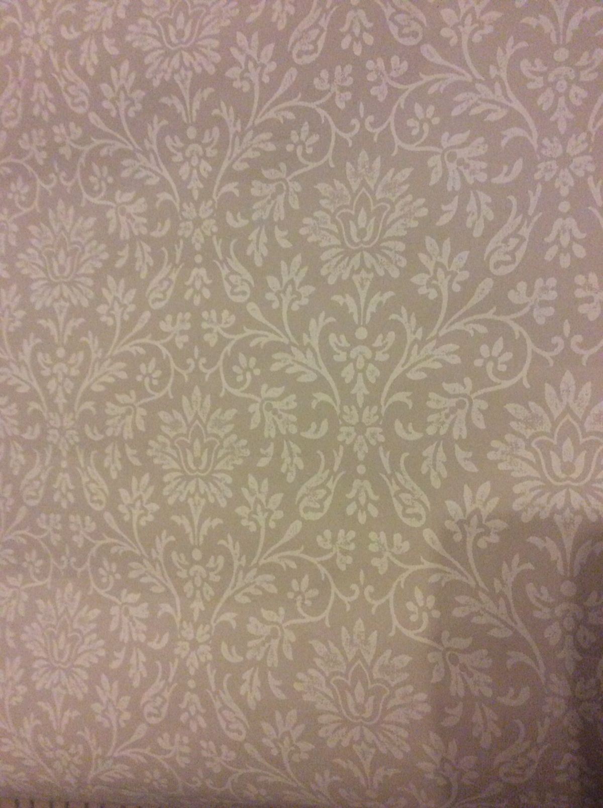 2 Rolls Of Dove Grey Annecy
laura Ashley Wallpaper
both - Wallpaper - HD Wallpaper 