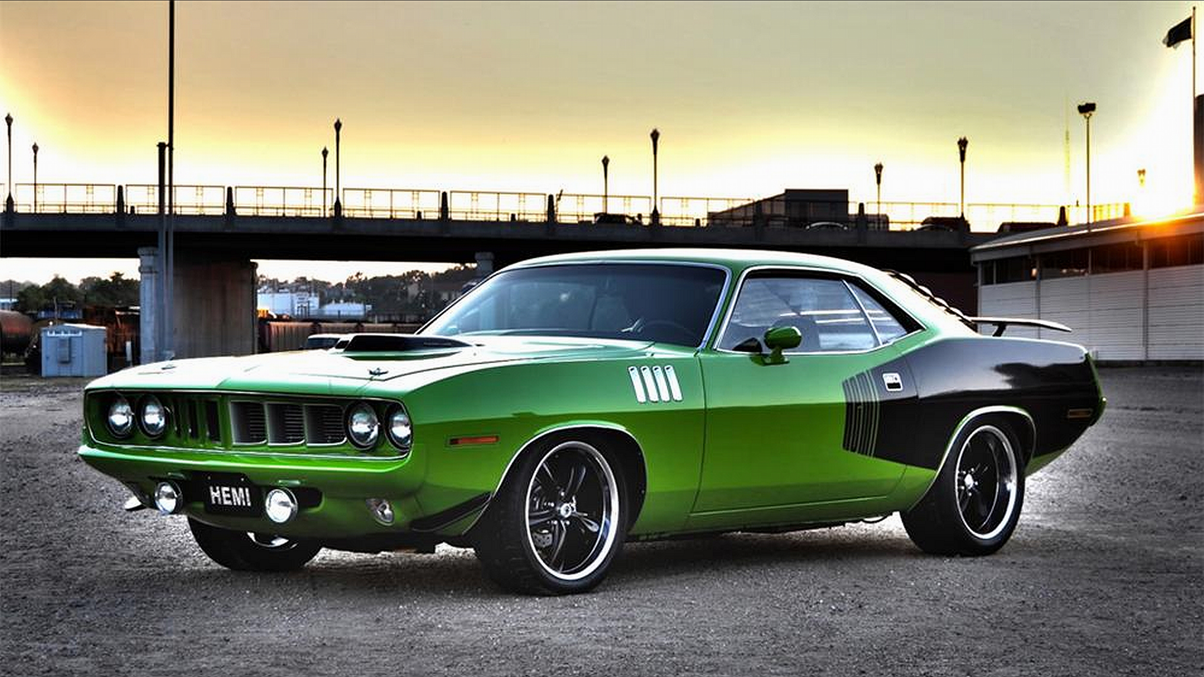 Custom 1971 Plymouth Hemi Cuda - HD Wallpaper 