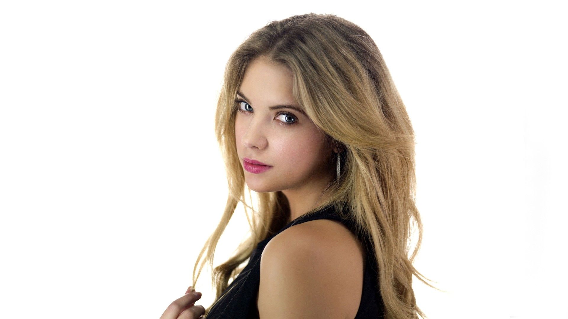 Ashley Benson Wallpapers Pc - HD Wallpaper 