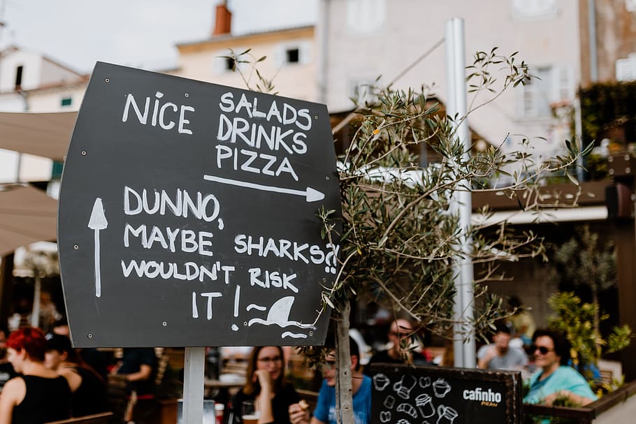 A Funny Sign Encouraging You To Visit The Restaurant, - Banner - HD Wallpaper 