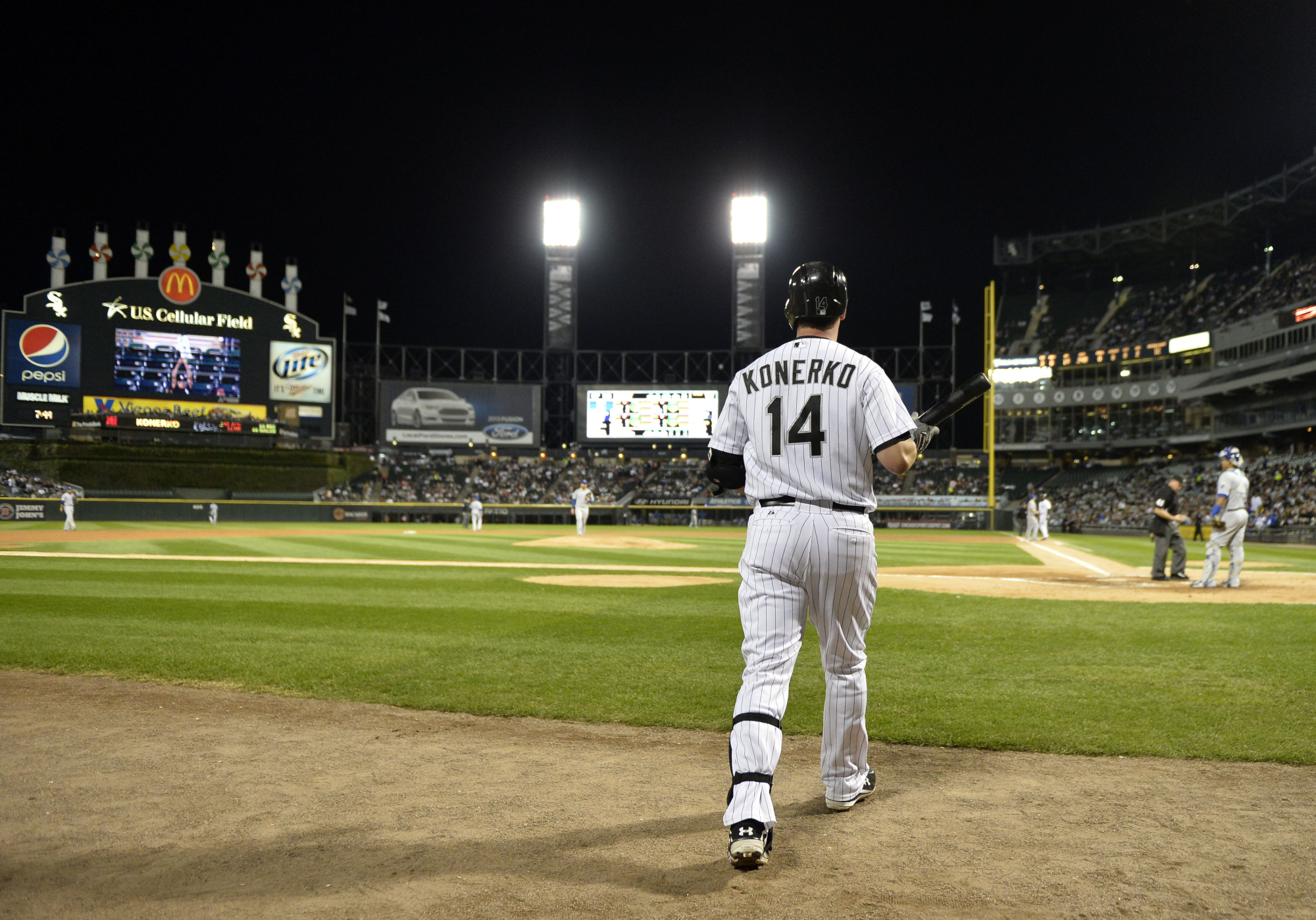 Chicago White Sox Baseball Mlb - U.s. Cellular Field - HD Wallpaper 