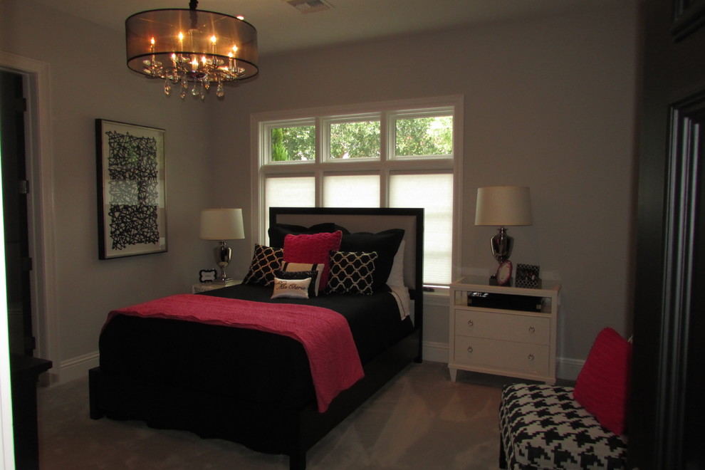 Dazzling Sparkle Wallpaper Method Orlando Modern Bedroom - Bedroom - HD Wallpaper 