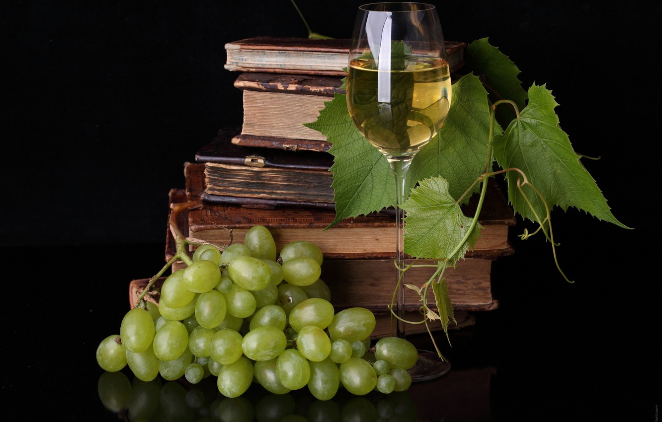 Photo Wallpaper Table, Wine, Glass, Books, Grapes, - Wine - HD Wallpaper 