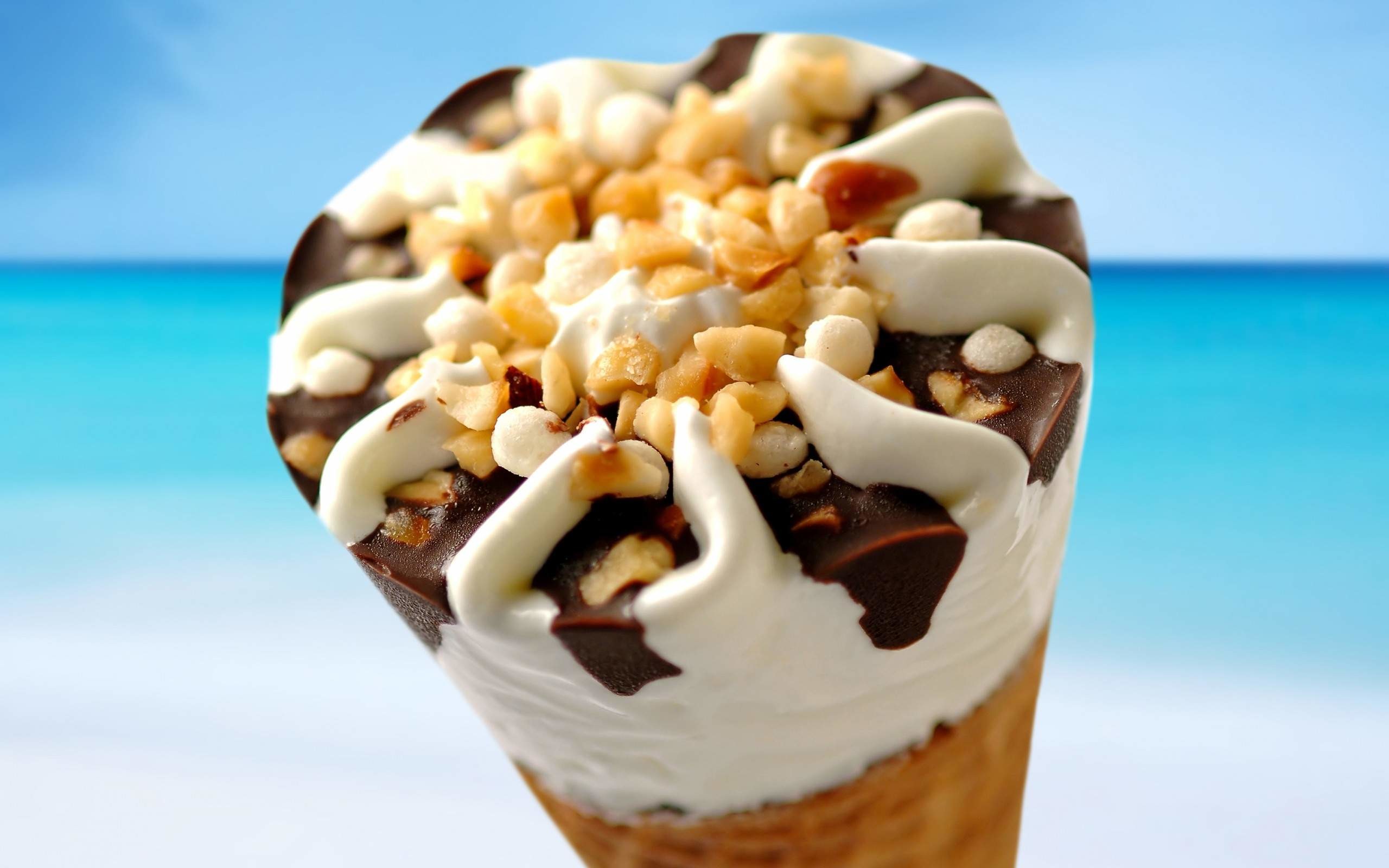 Data-src - Butterscotch Cone Ice Cream - HD Wallpaper 
