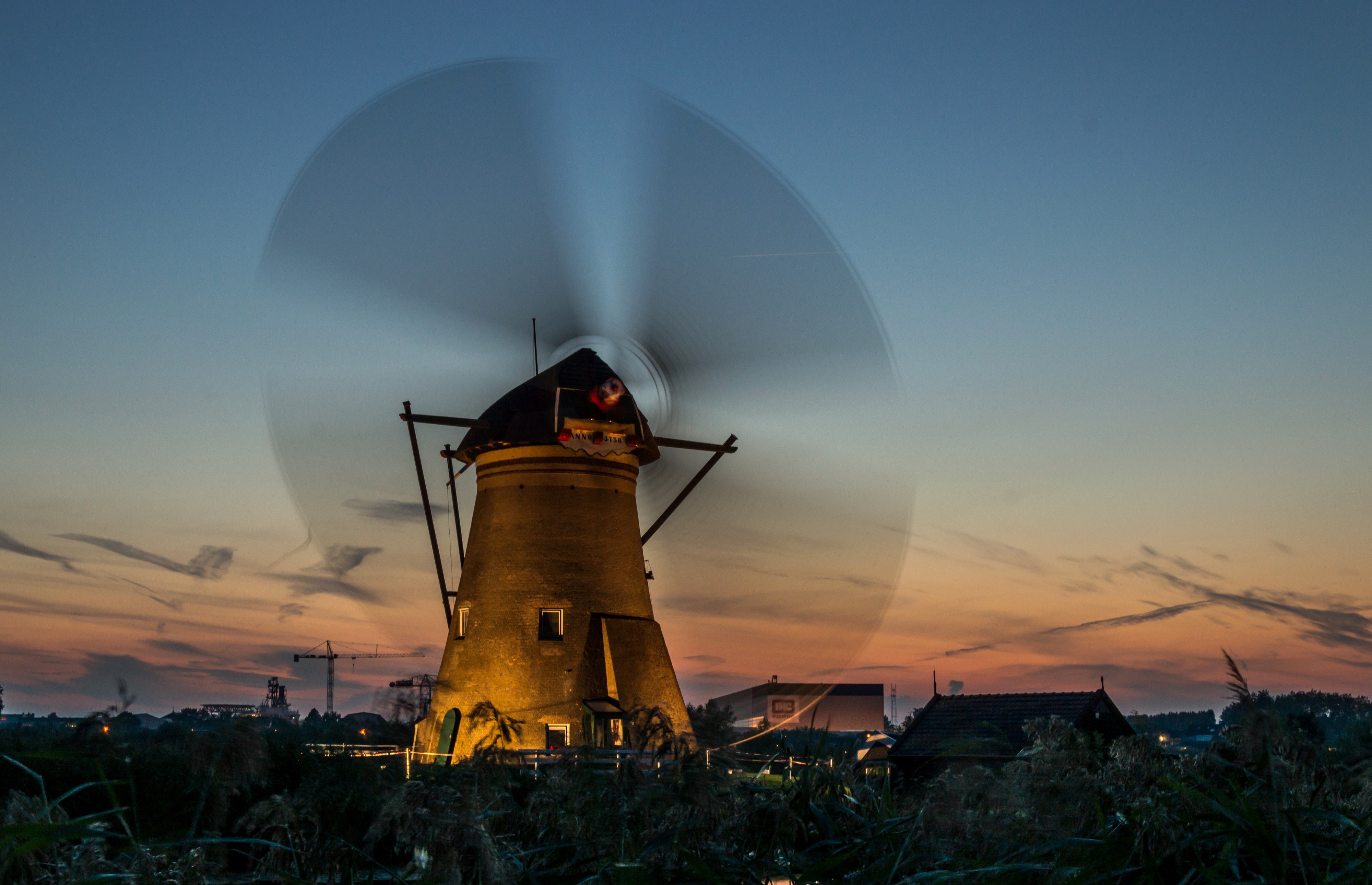 Windmill 4k - HD Wallpaper 