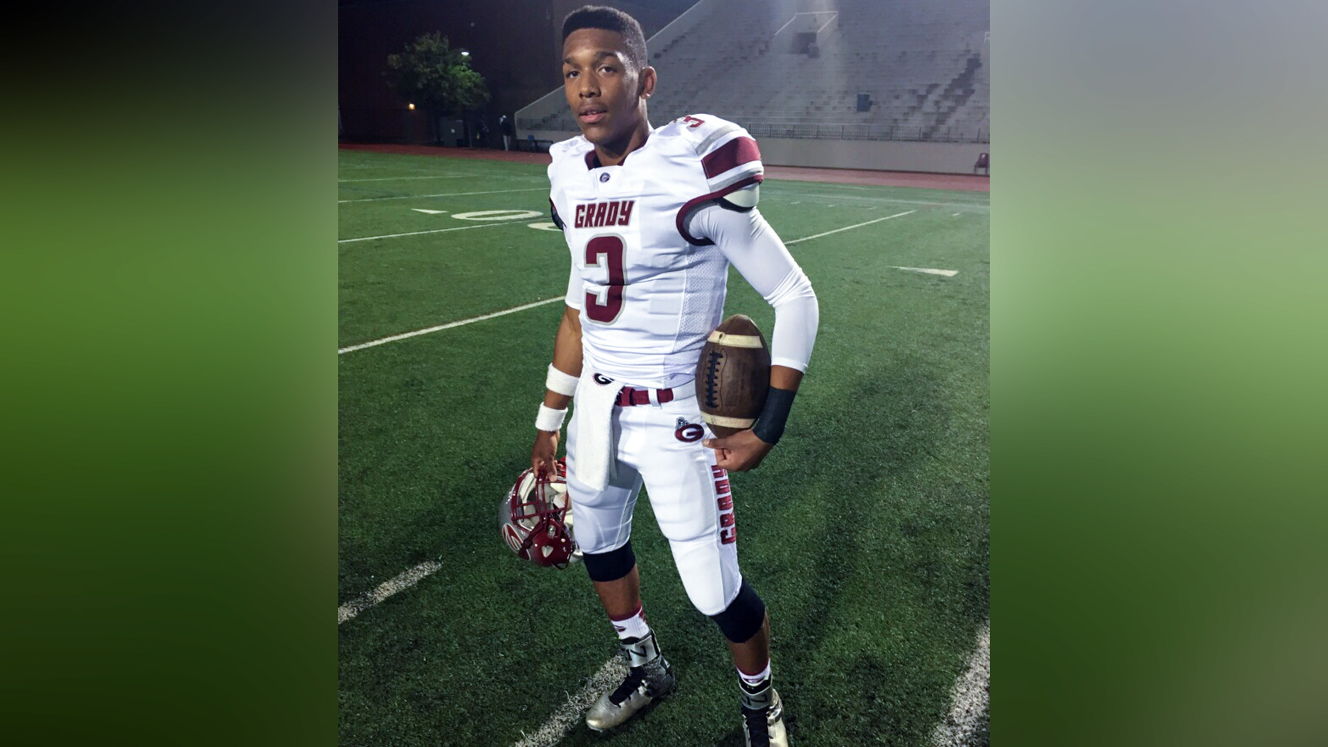 Cam Newton Panthers - Cam Newton When He Was Young - HD Wallpaper 