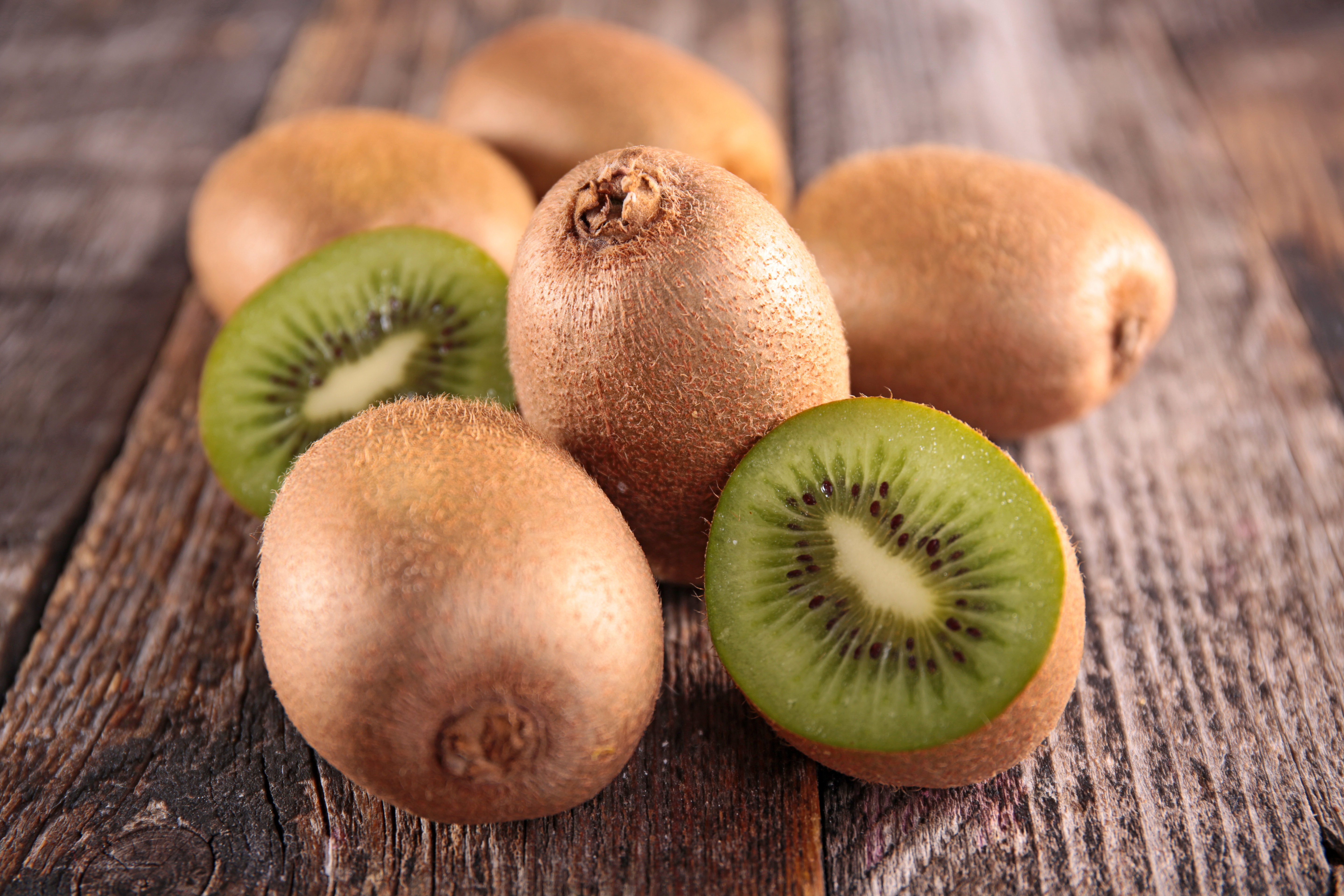 Kiwi Fruit Hd Wallpapaer - HD Wallpaper 