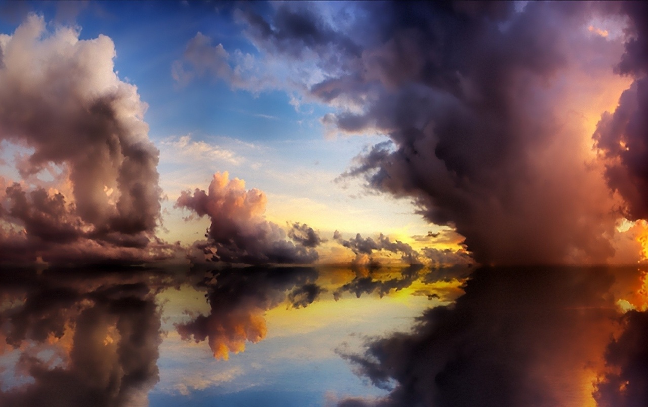 Powerful Clouds & Ocean Wallpapers - Sky Cool Clouds - HD Wallpaper 