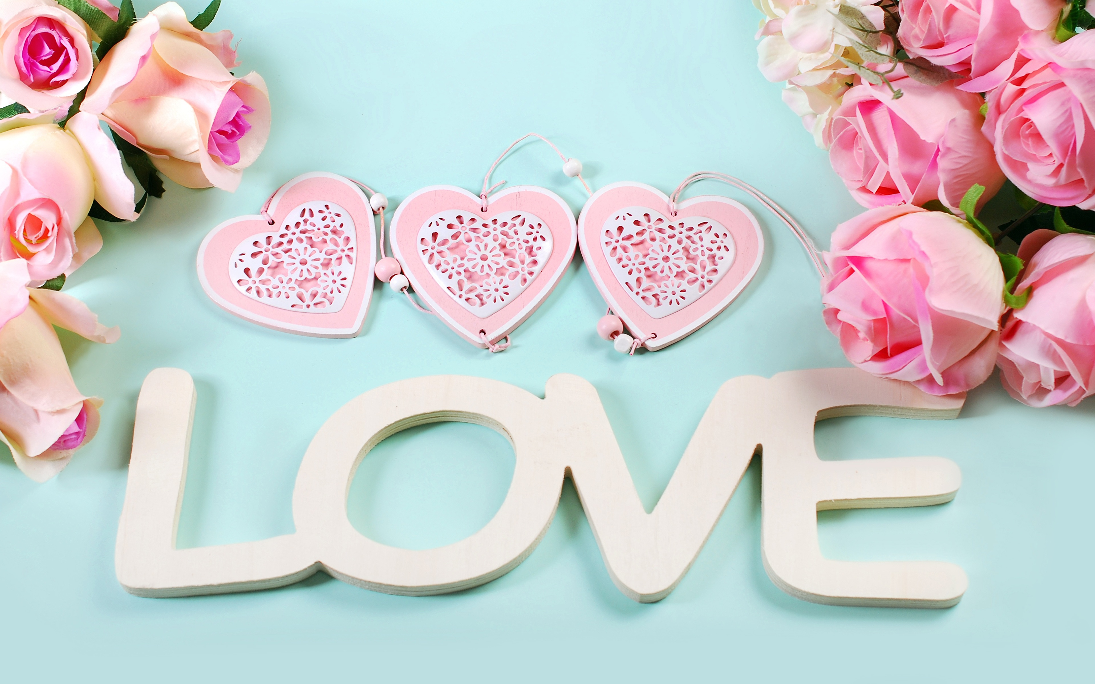 Romantic Love Hearts And Roses - HD Wallpaper 