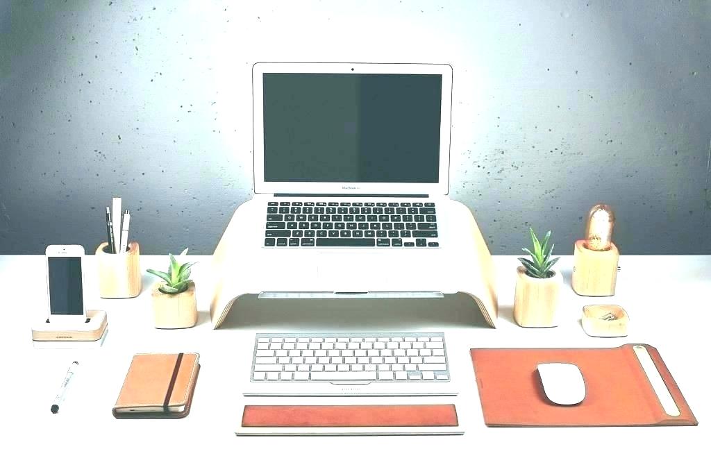 Desktop Wallpaper Telegram Cool Computer Desk Ideas - Desk Gadgets - HD Wallpaper 