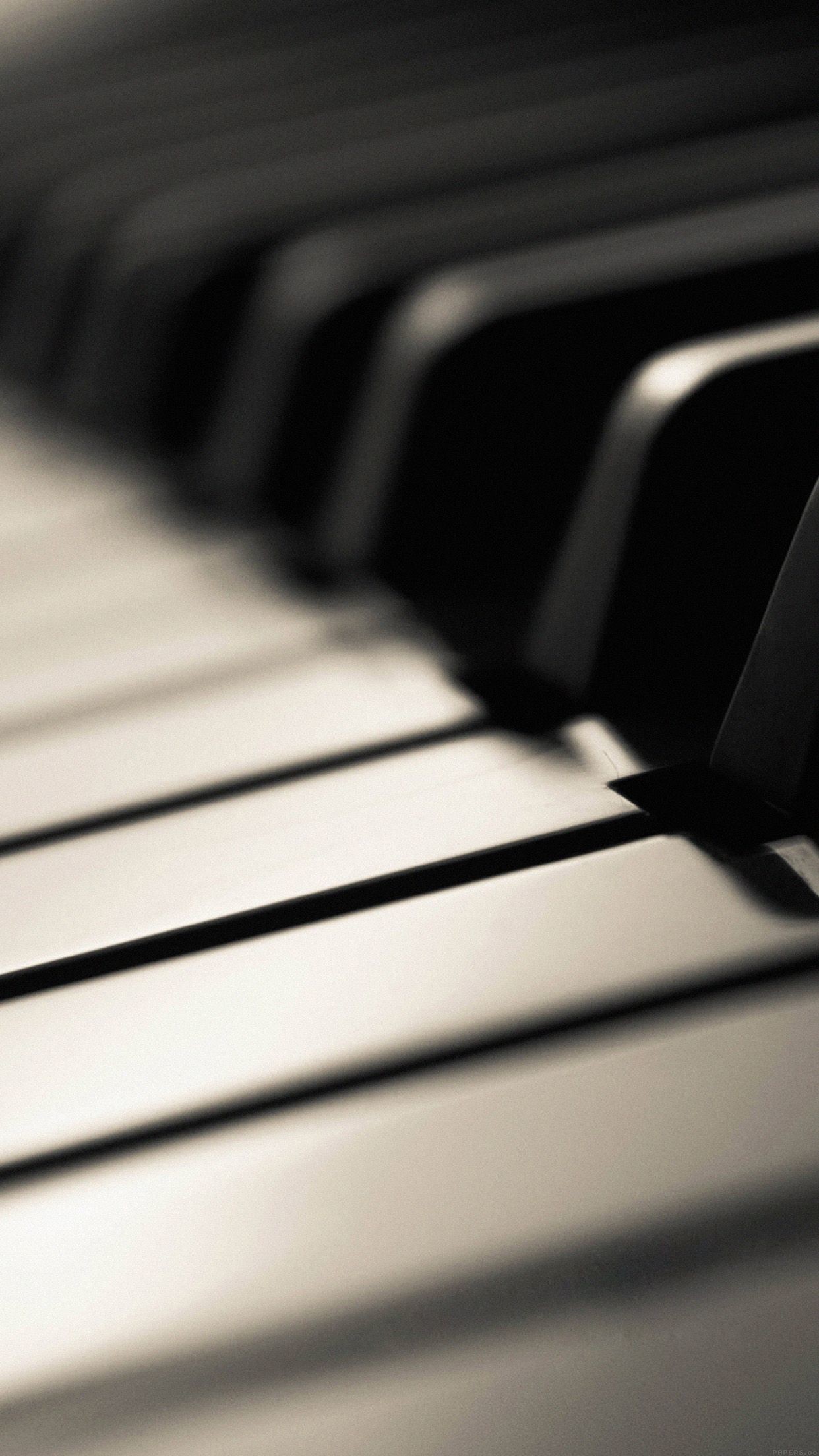 1242x2208, Music Piano Keys Black And White Stylish - Iphone Wallpaper Music - HD Wallpaper 