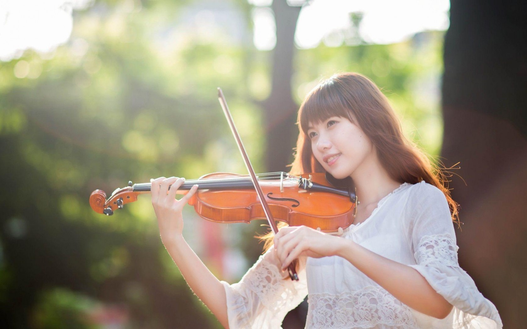 Revathi's Musical Plant English Workshop - HD Wallpaper 