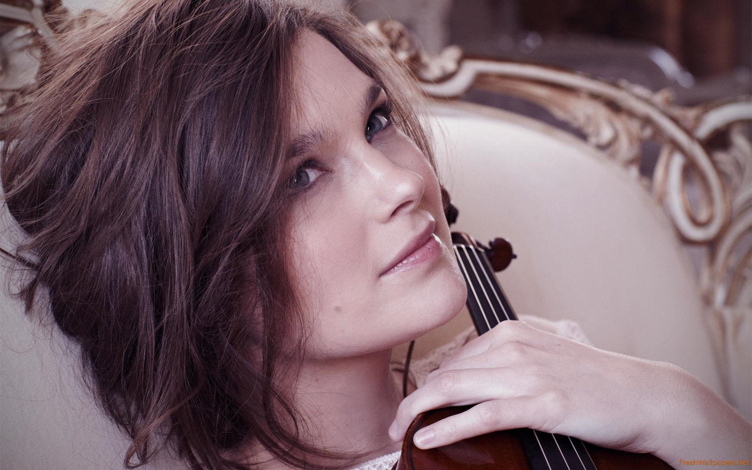Janine Jansen - HD Wallpaper 