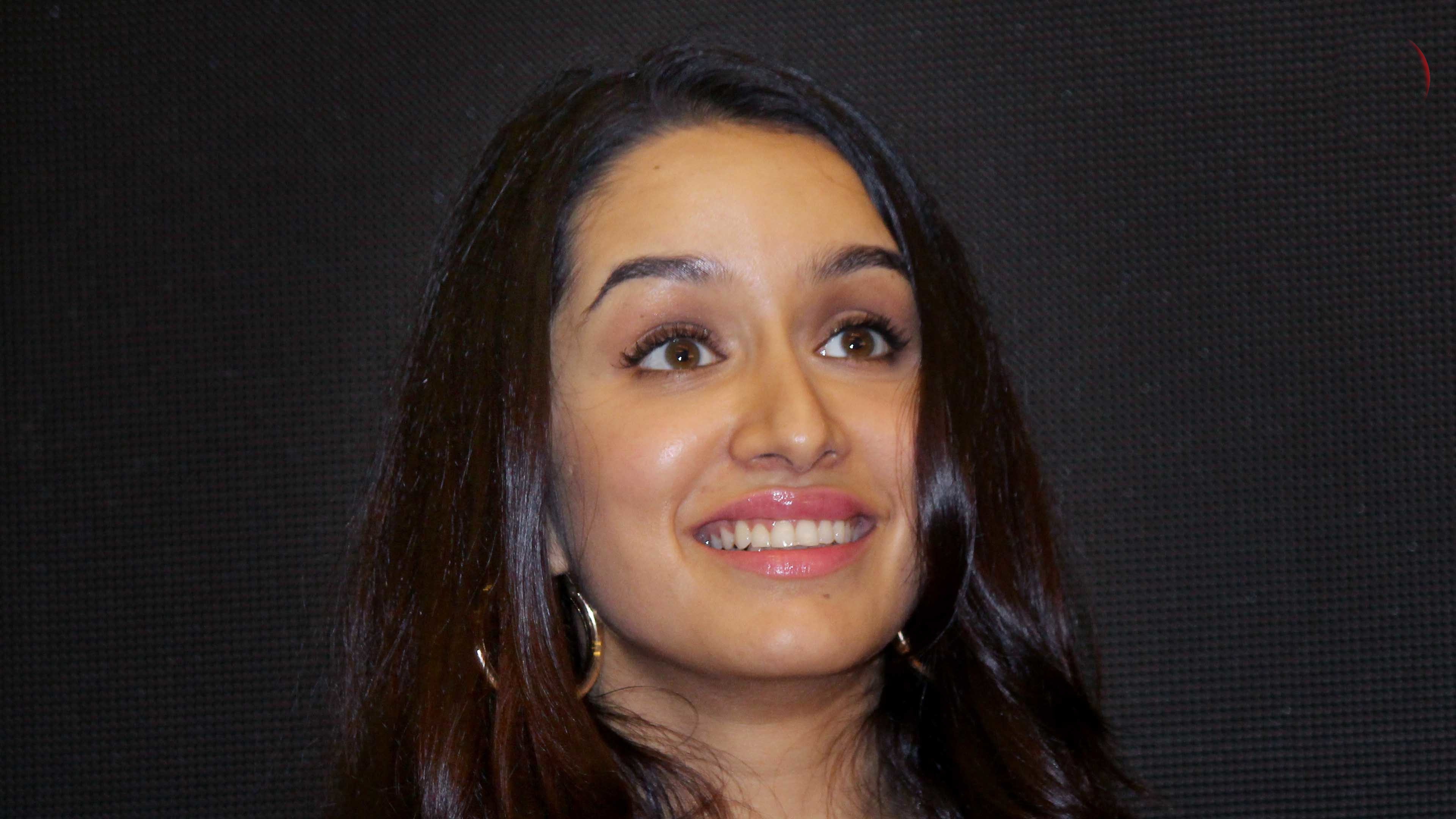 4k Pic Of Shraddha Kapoor - Girl - HD Wallpaper 