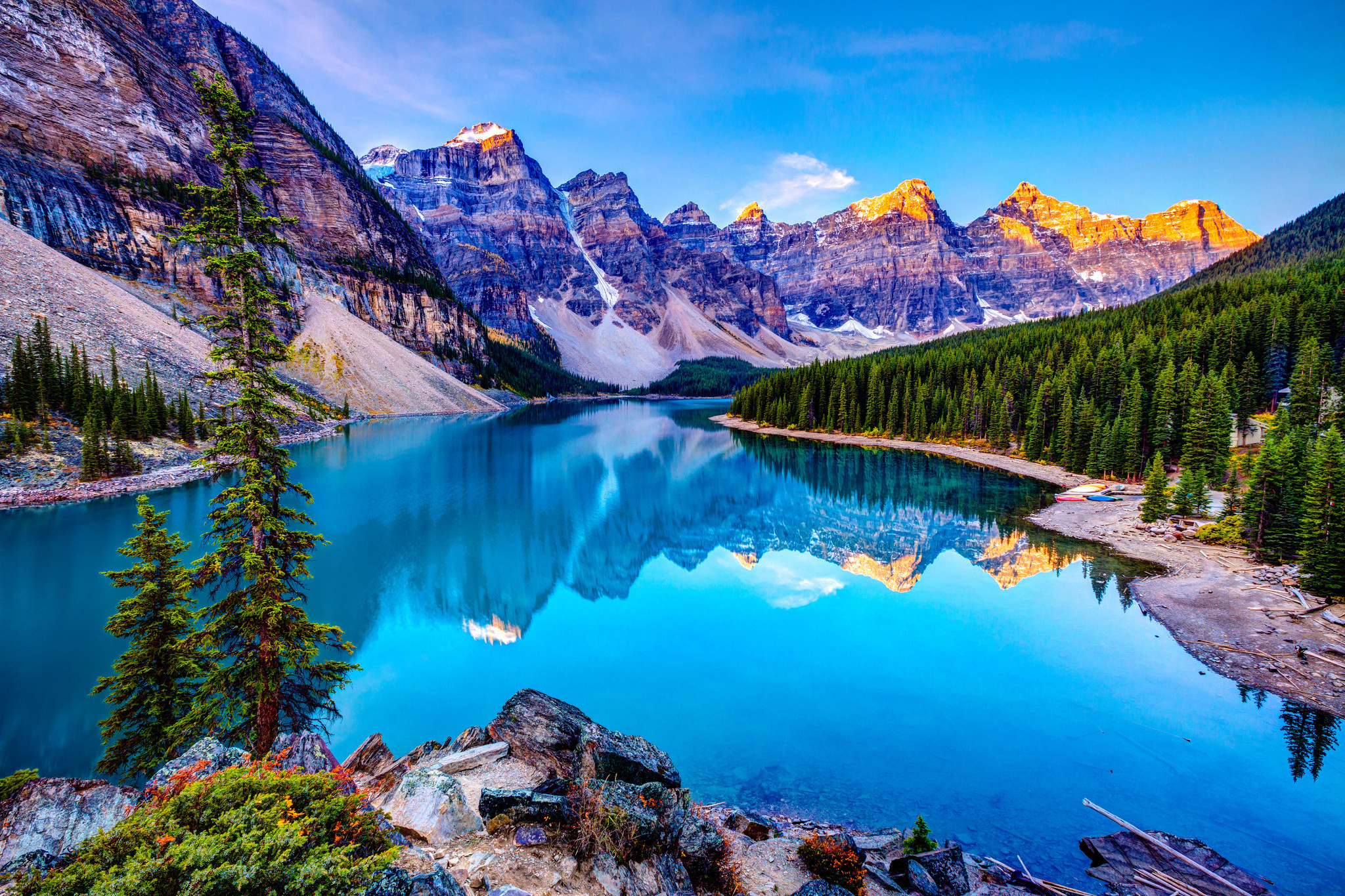 Mountain Background Hd Backgrounds Pic Free Computer - Moraine Lake - HD Wallpaper 