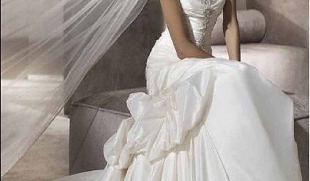 Wedding Dresses 2012 - HD Wallpaper 