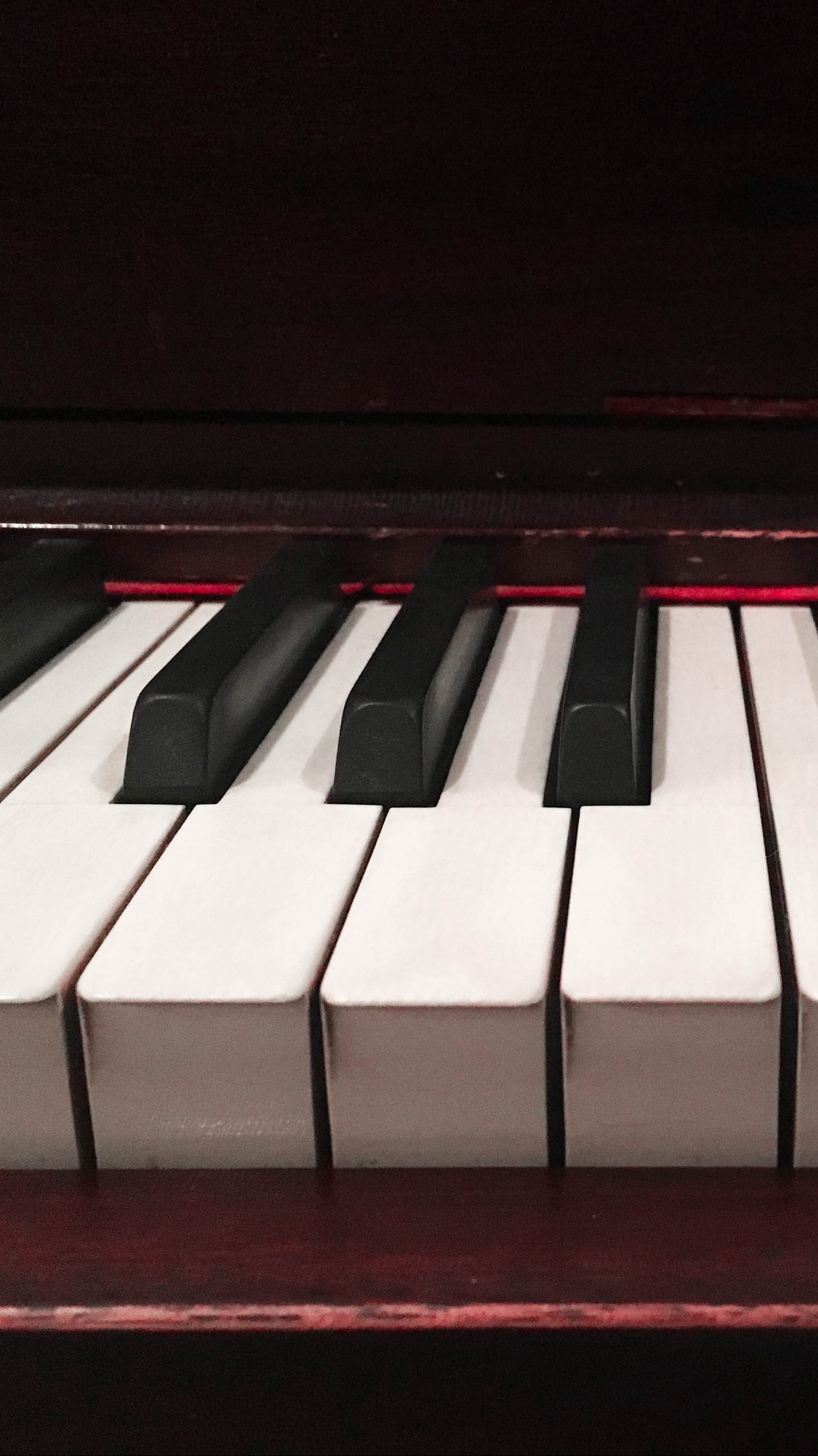 Wallpaper Pianos, Keys, Musical Instrument - Iphone Wallpaper Hd Musical Instruments - HD Wallpaper 