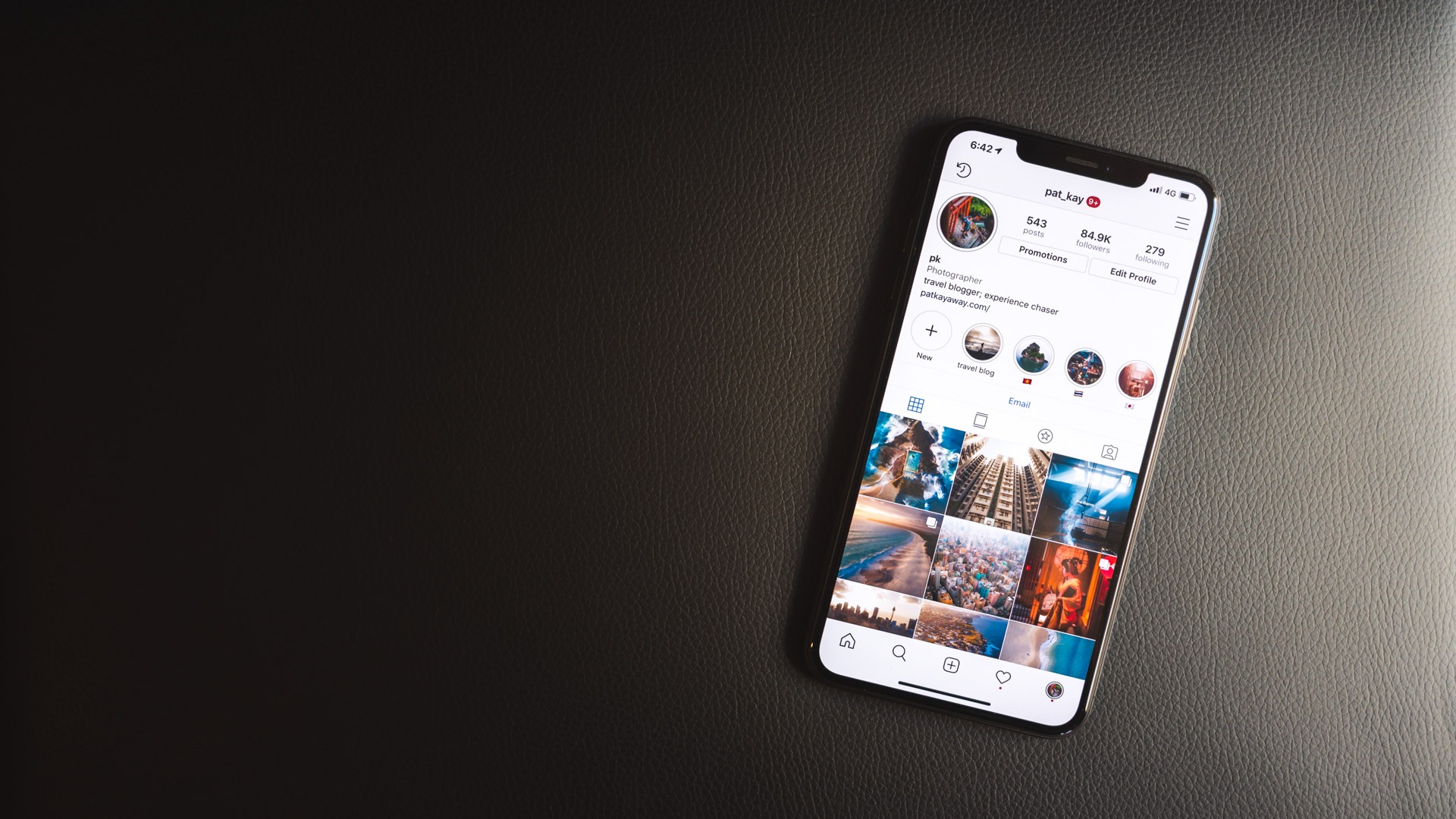 Instagram On Phone 2019 - HD Wallpaper 