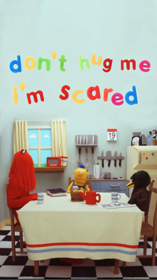 dont hug me im scared dont hug me im scared