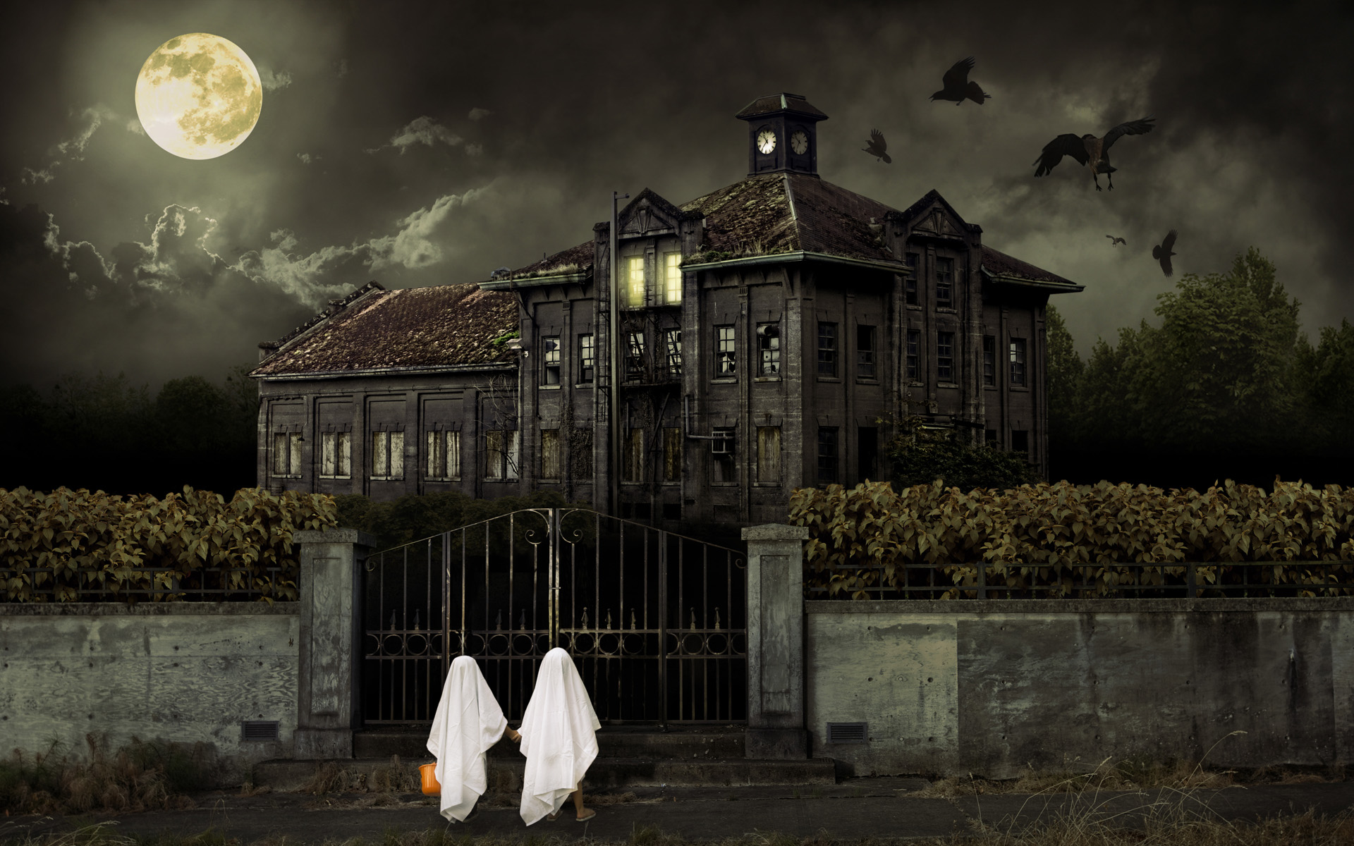 Haunted House Wallpaper - HD Wallpaper 