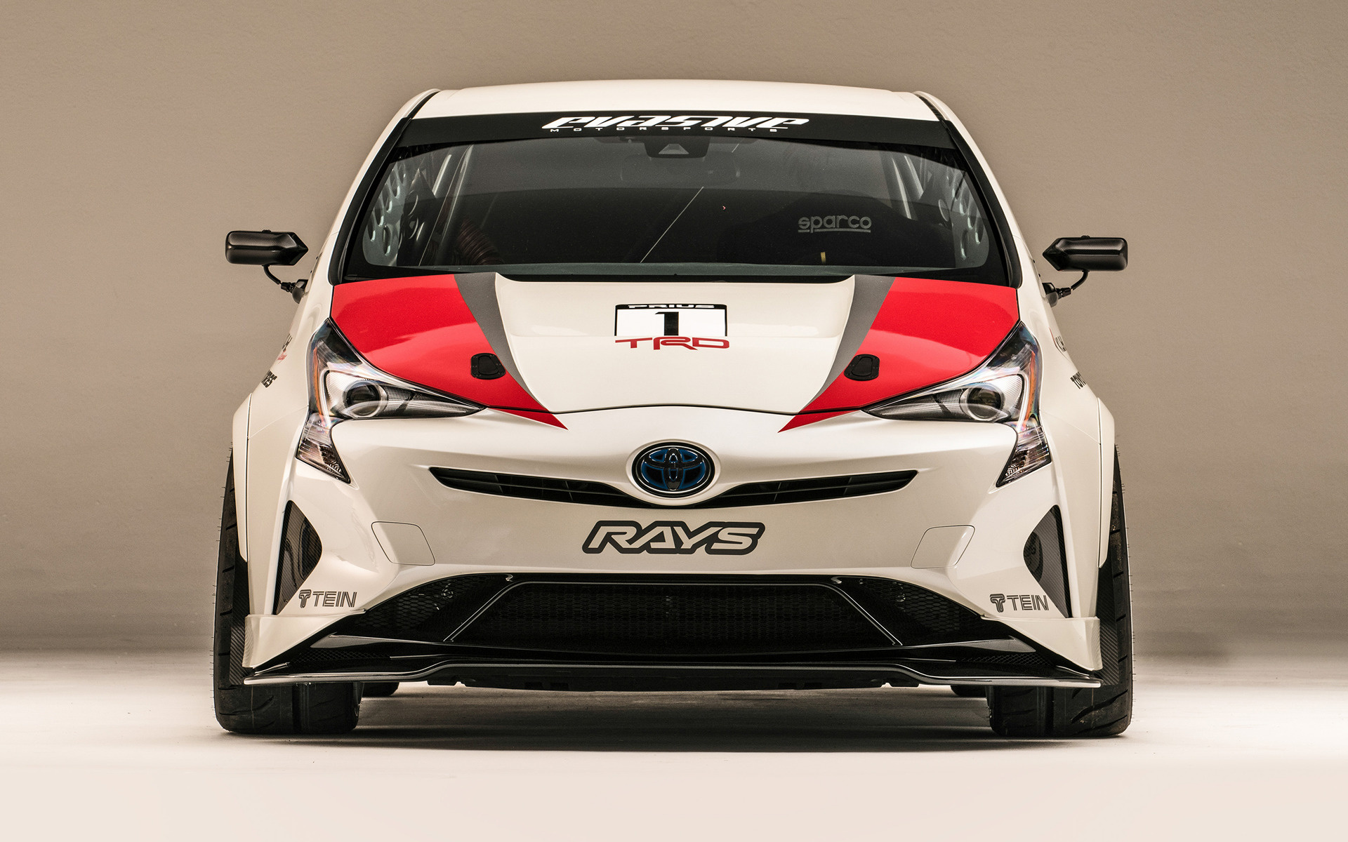 Toyota Prius Sports 2017 - HD Wallpaper 