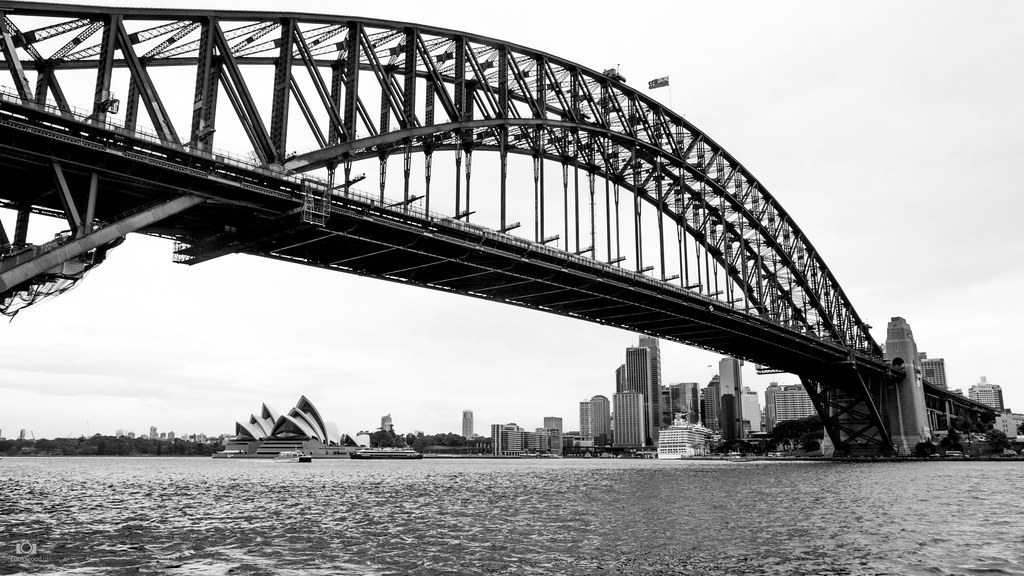Sydney Harbour Bridge - HD Wallpaper 