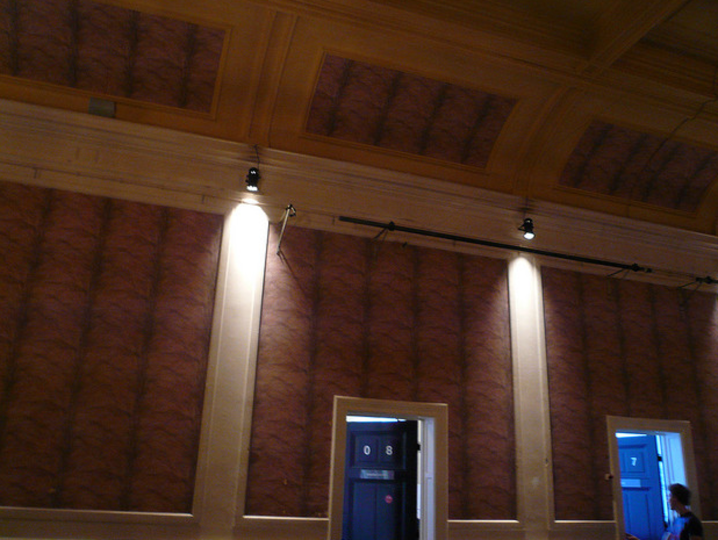 Worst Wallpaper In The World - Home Door - HD Wallpaper 