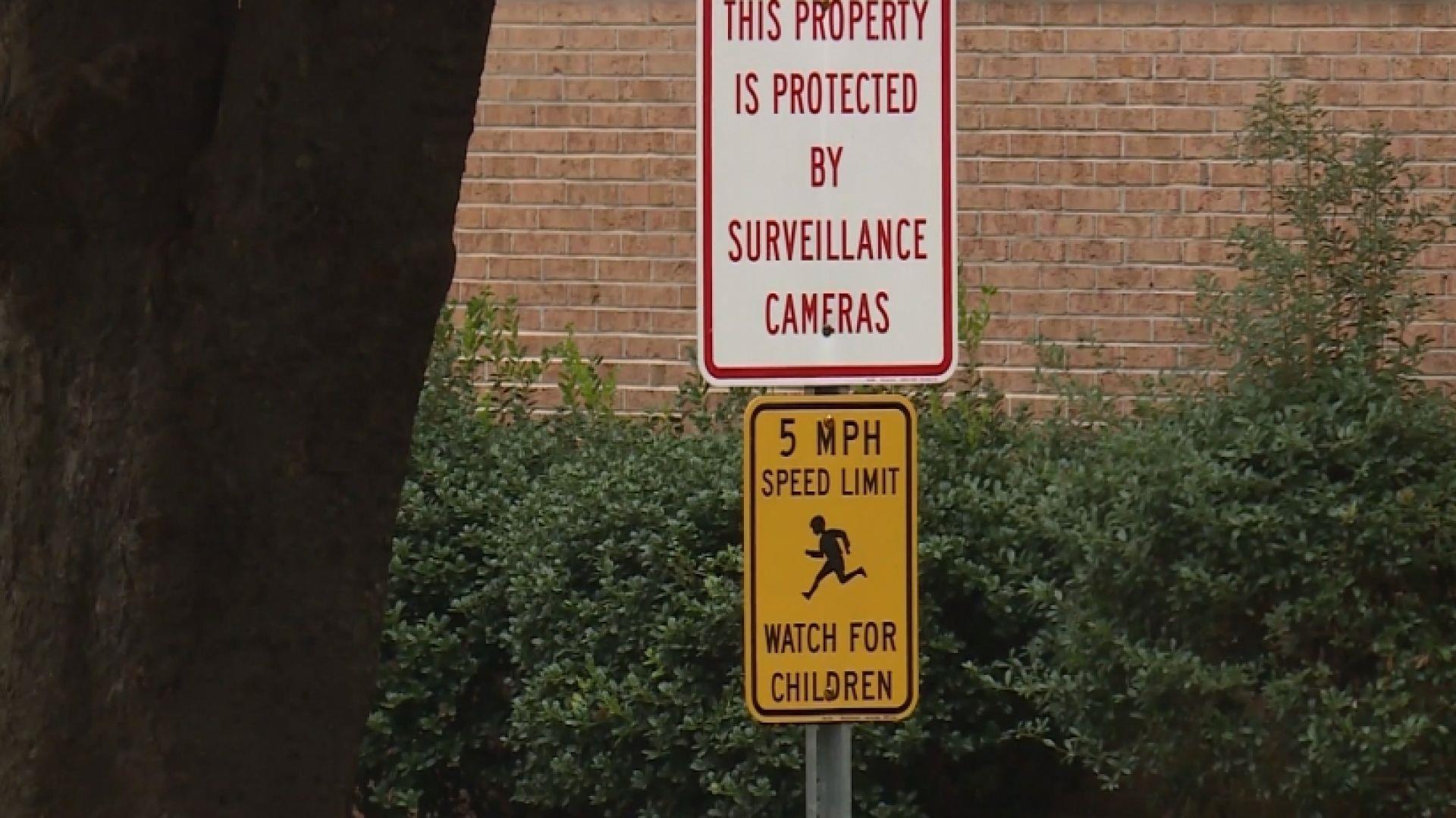 Clowns In South Carolina - HD Wallpaper 