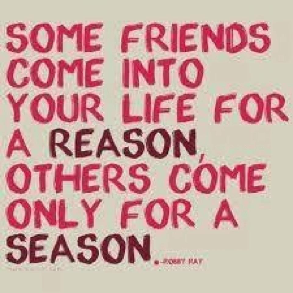Friendship Day Quotes For Best Friends - Thoughts About Missing Friends - HD Wallpaper 