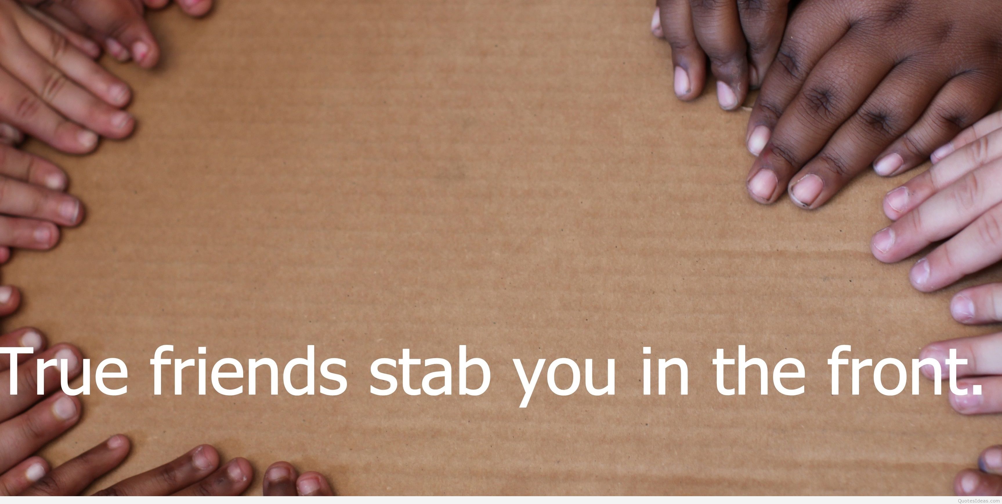 Nice Friendship Quote With Hands Wallpaper - Friendship Quotes About Hands - HD Wallpaper 