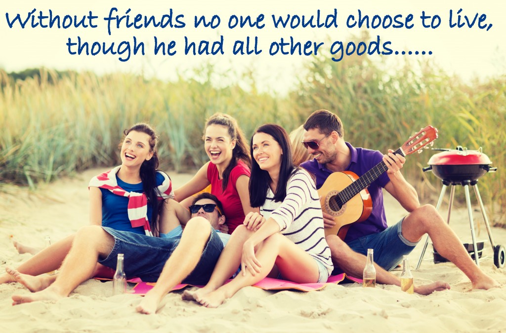 College Friends Beach Party Wallpaper , Friendship - Happy Friendship Day College Friends - HD Wallpaper 