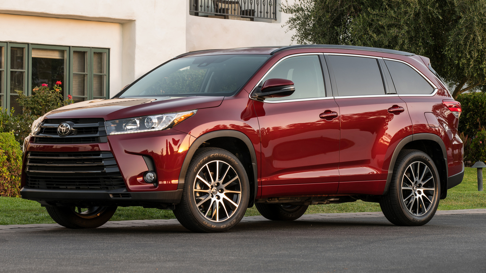 2017 Toyota Highlander Wallpaper Hd - Red Toyota Highlander 2018 - HD Wallpaper 