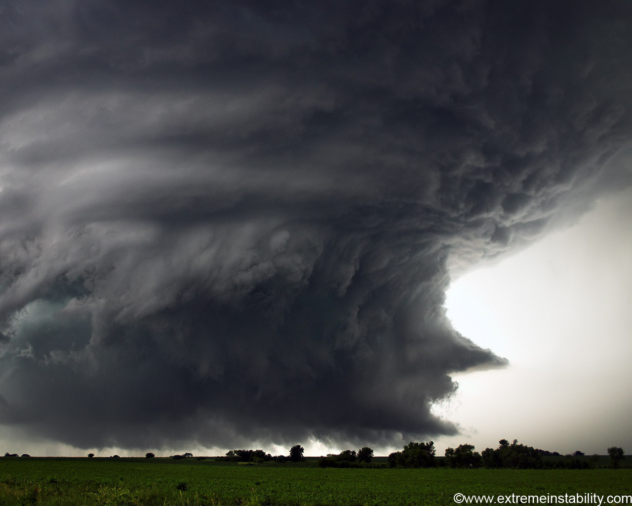 Tornado - Giant Wall Cloud - HD Wallpaper 