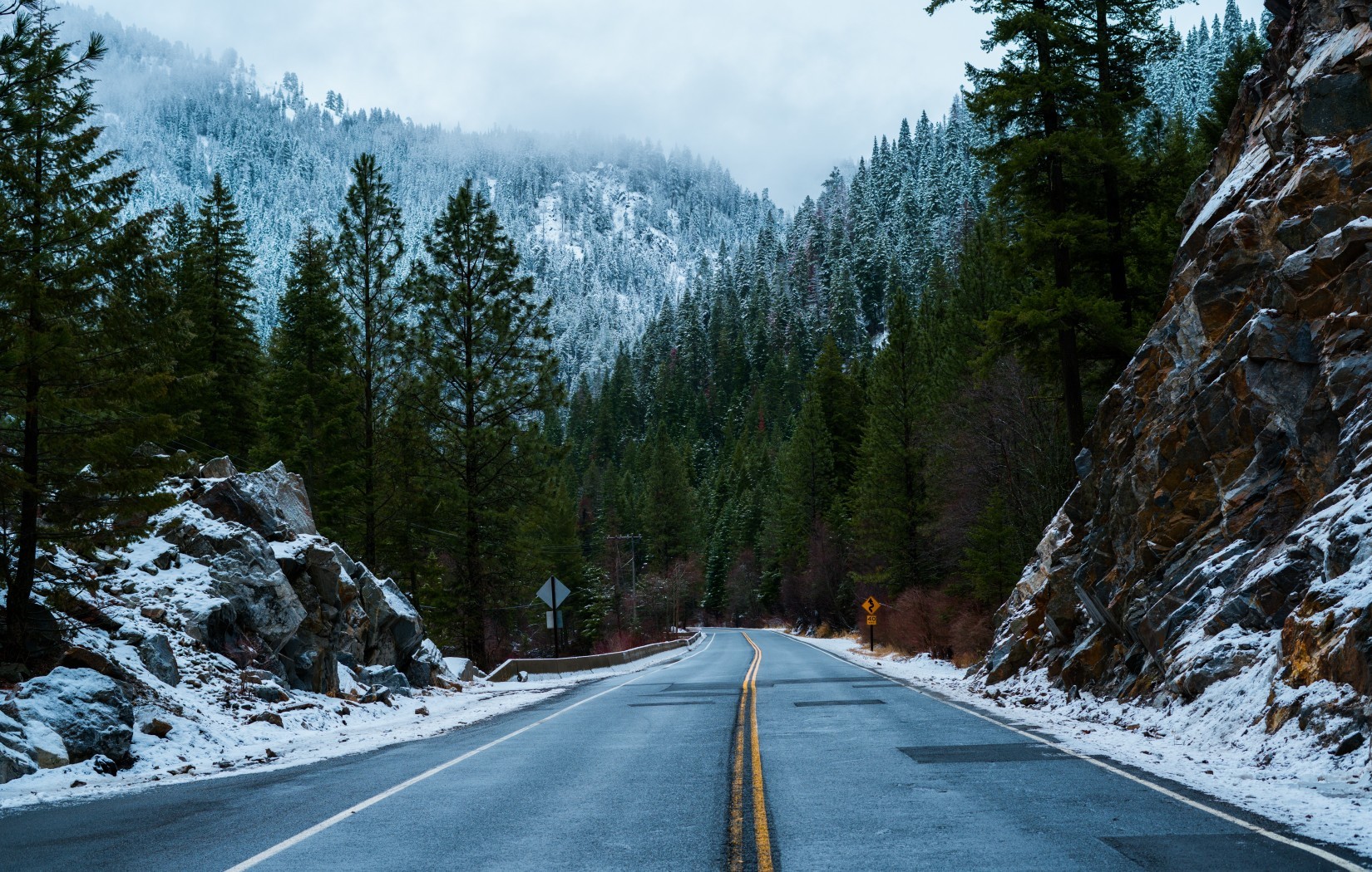 Road, Snow, Forest, Mountain, Rock, Winter - Ultra Hd Winter 4k - HD Wallpaper 