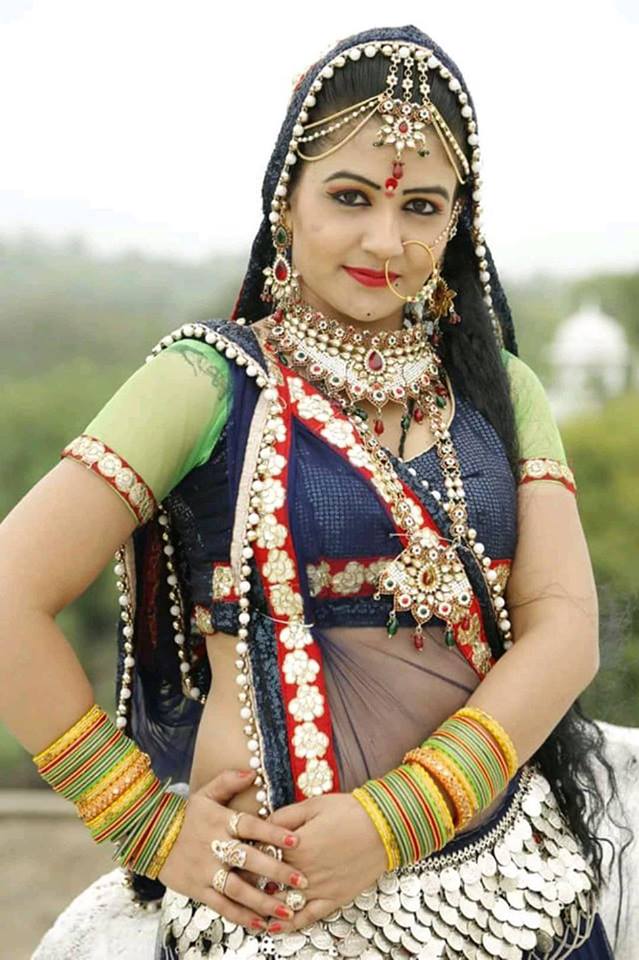 Gori Nagori - Le Photo Le Actress Name - HD Wallpaper 