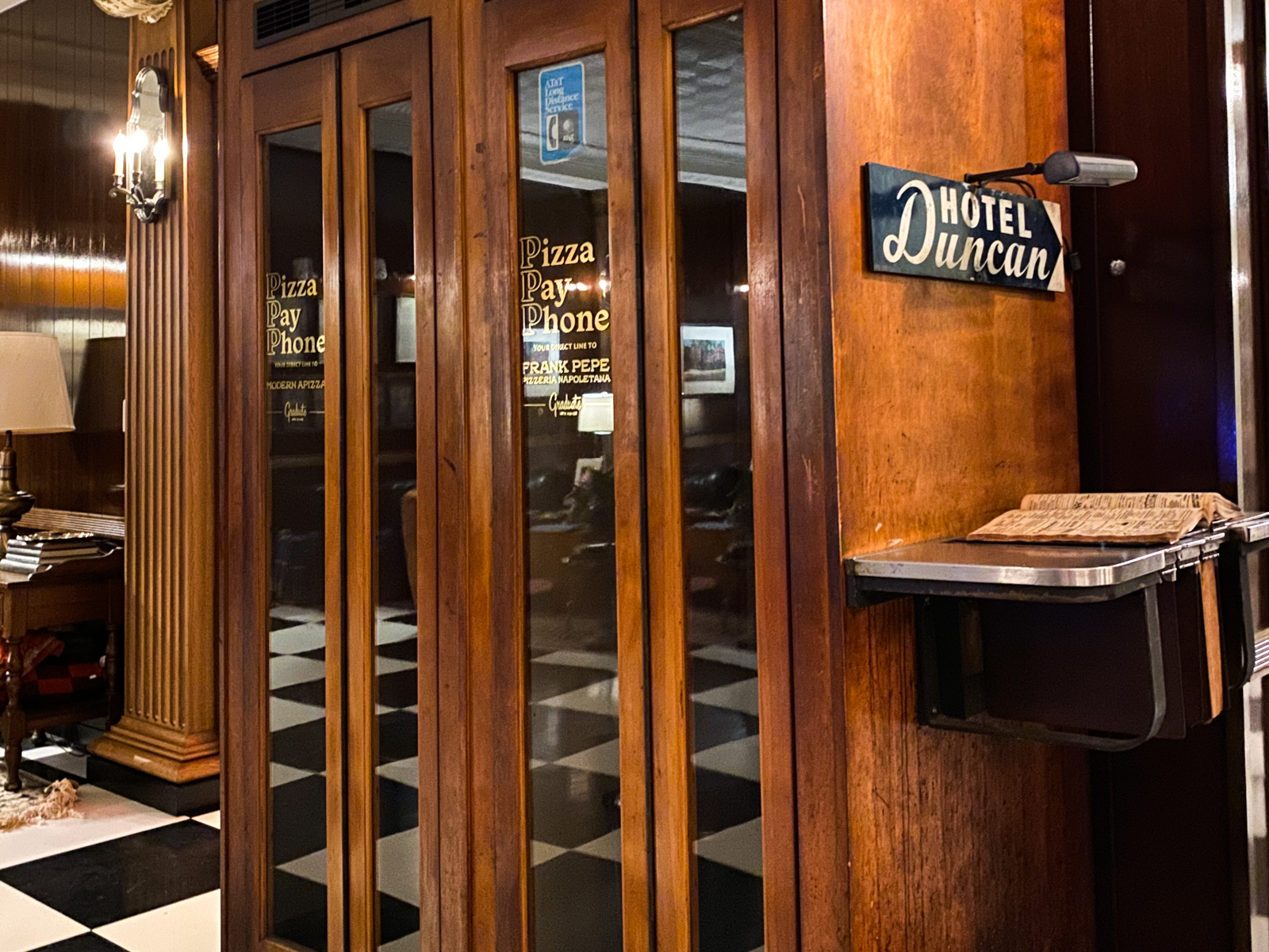 Graduate Hotel Pizza Phone - HD Wallpaper 