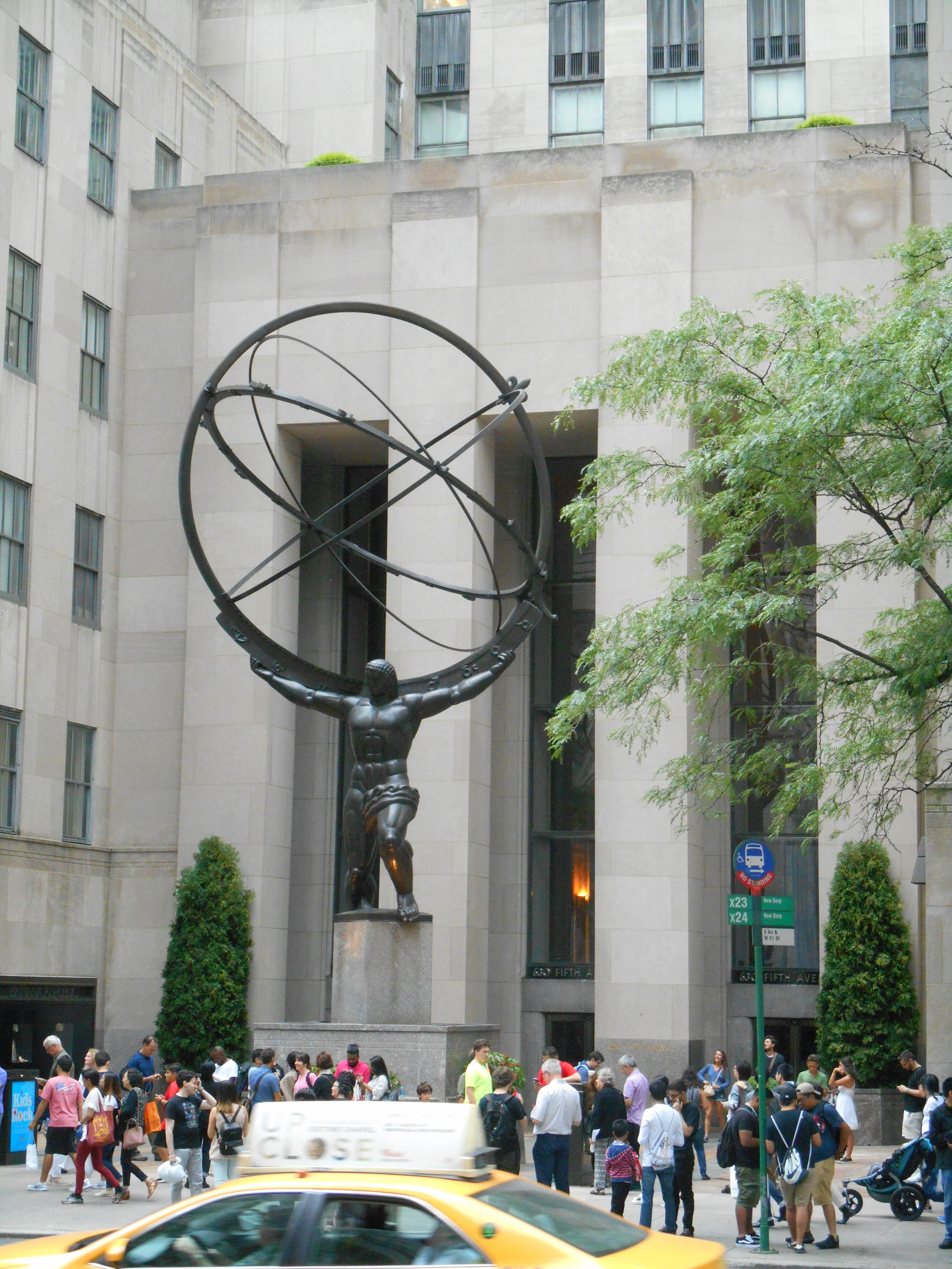 Commercial Building - HD Wallpaper 