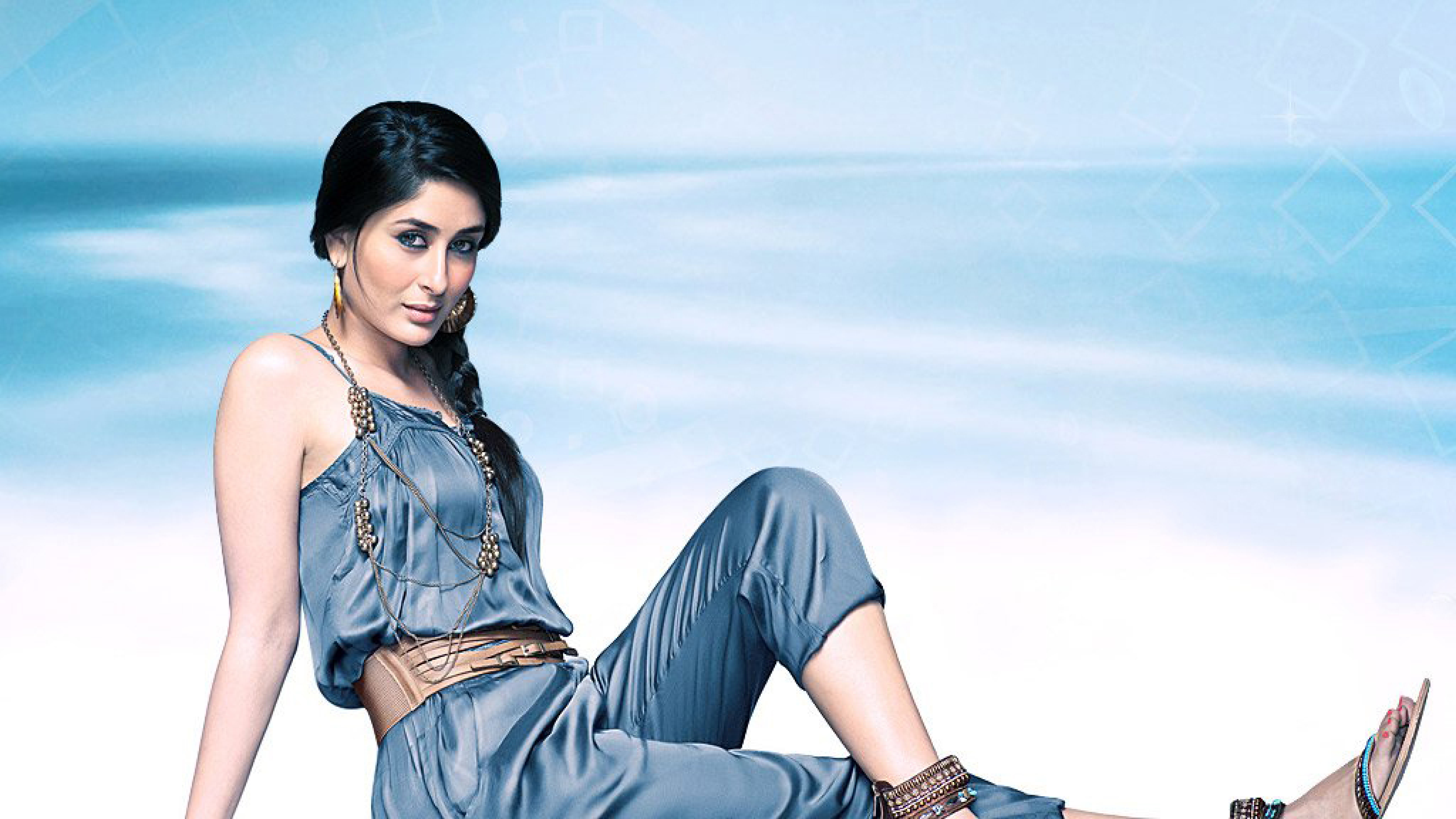 Kareena Kapoor On Dance India Dance - HD Wallpaper 